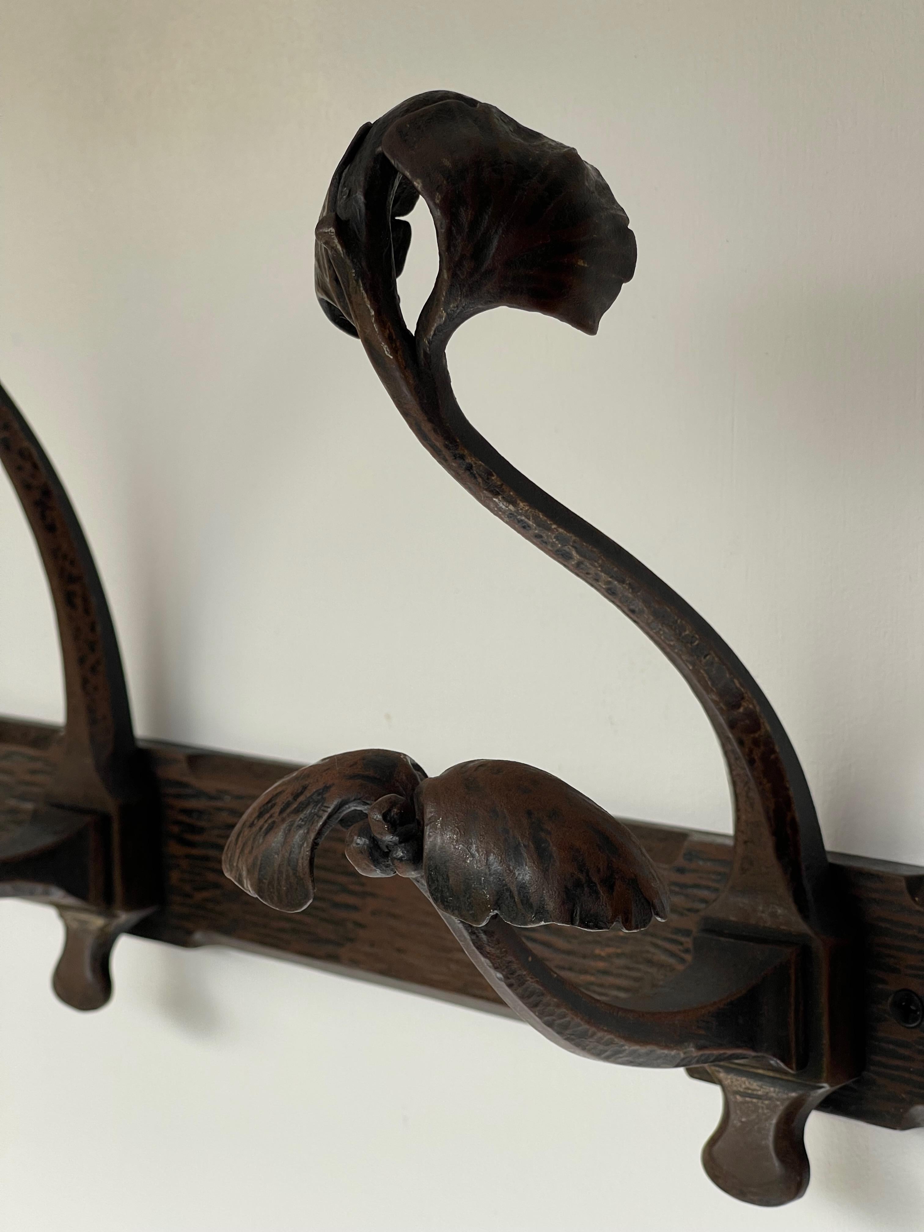 Edgar Brandt Art Deco Wrought Iron Coat Rack In Excellent Condition For Sale In NANTES, FR