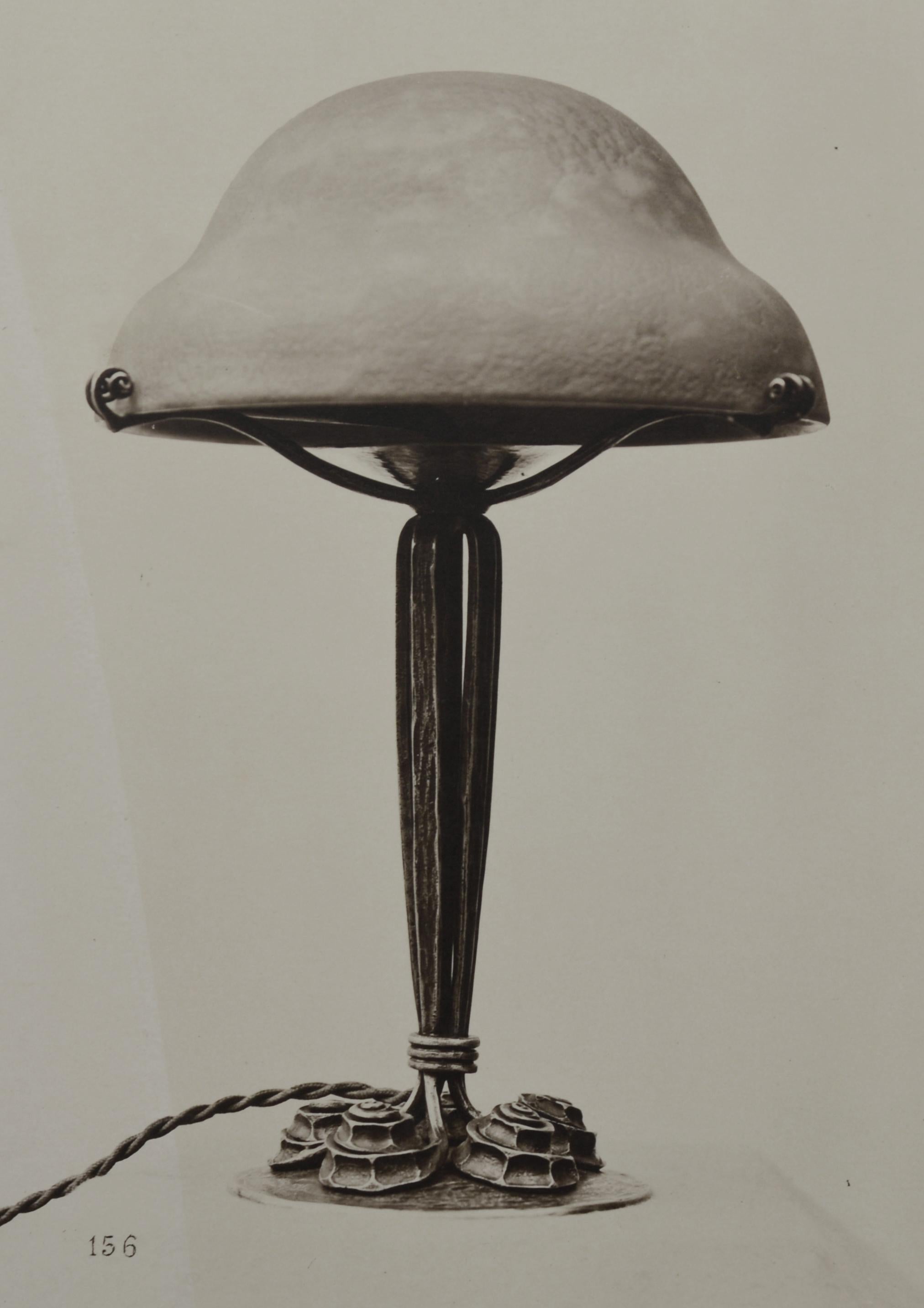Edgar BRANDT Lámpara de mesa francesa Art Decó de hierro forjado, 1920 en venta 5
