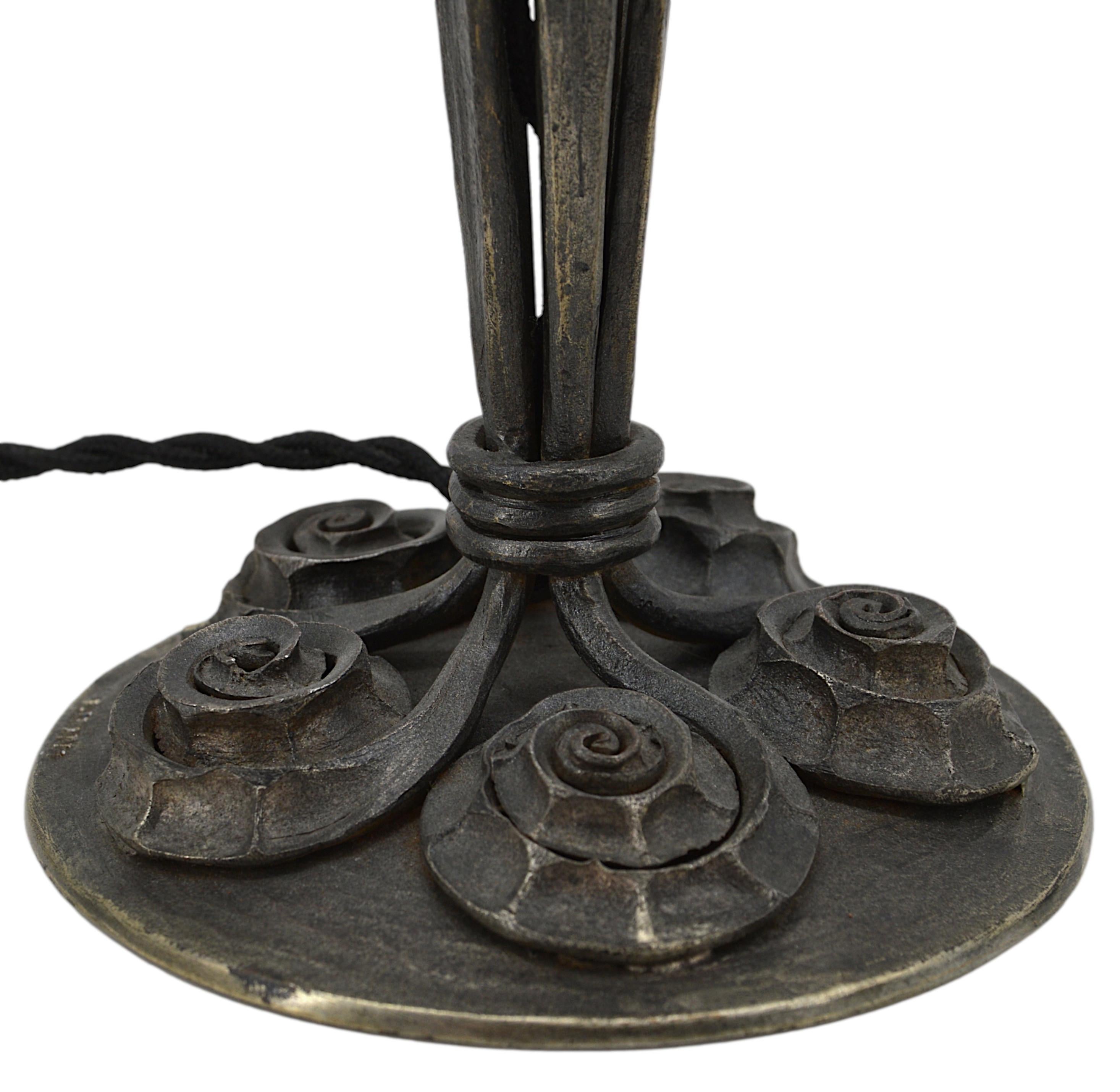 Early 20th Century Edgar BRANDT French Art Deco Wrought-iron Table Lamp, 1920s For Sale