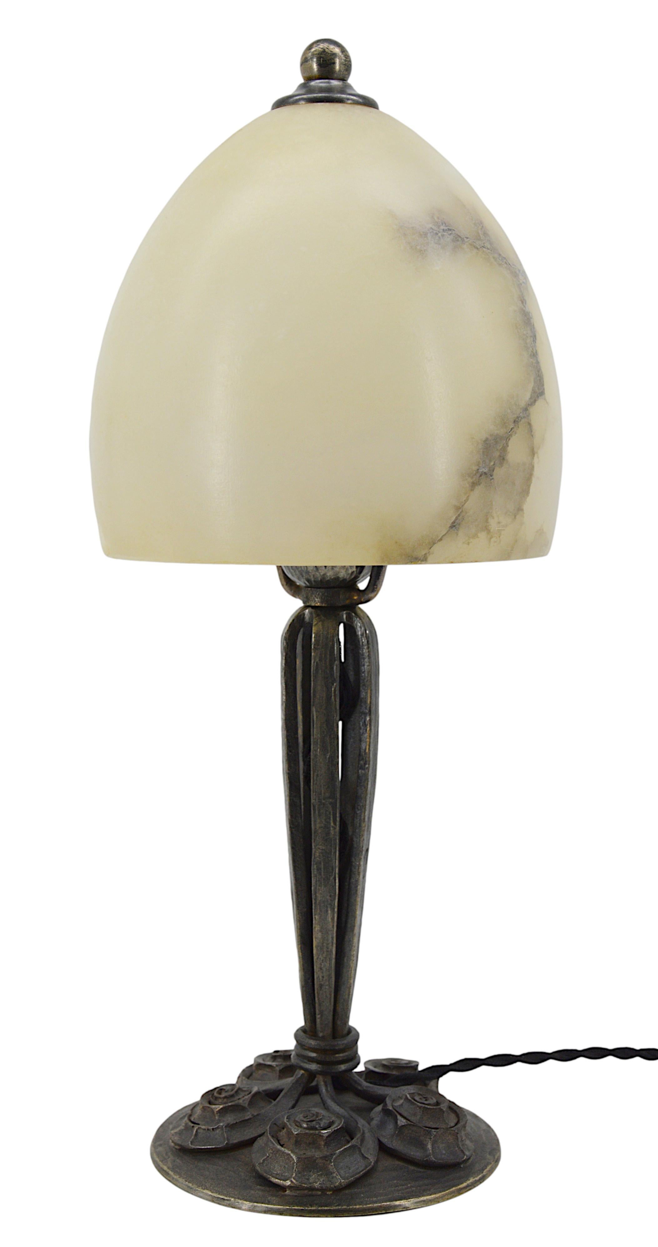 Edgar BRANDT French Art Deco Wrought-iron Table Lamp, 1920s For Sale 2