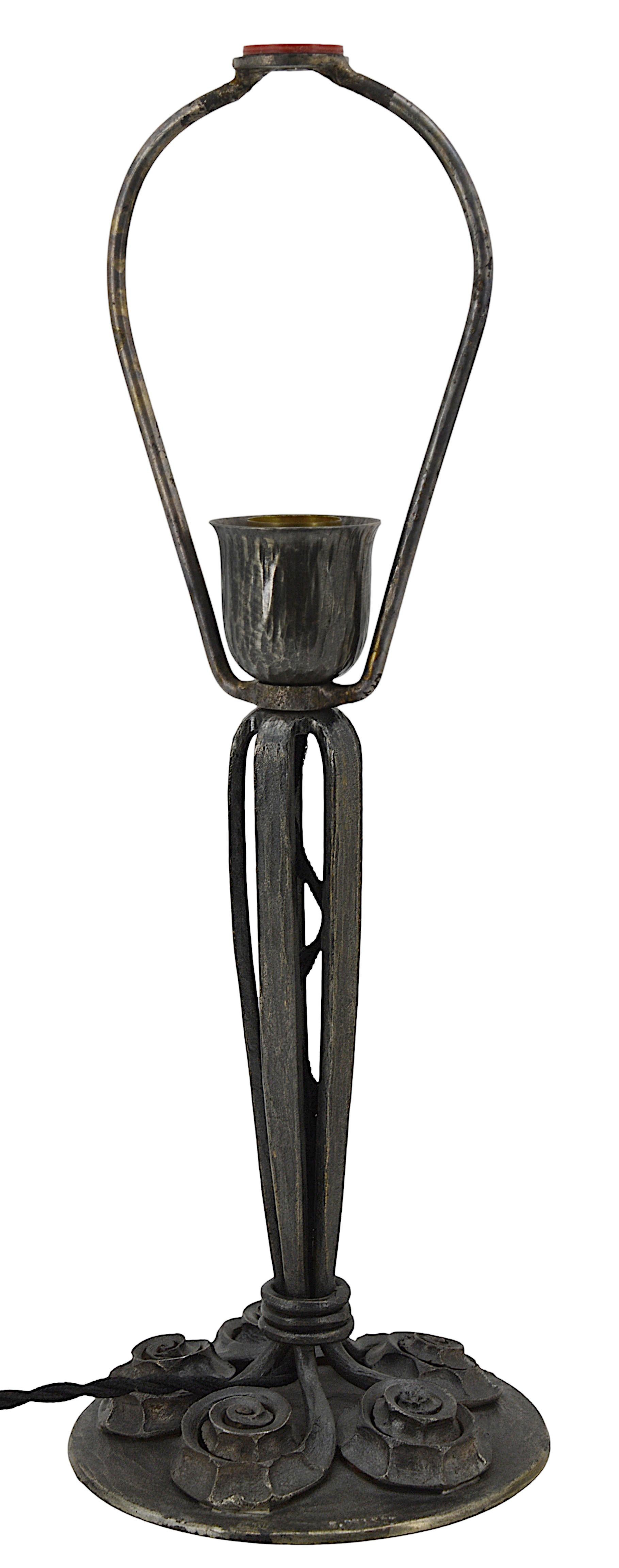 Edgar BRANDT French Art Deco Wrought-iron Table Lamp, 1920s For Sale 3