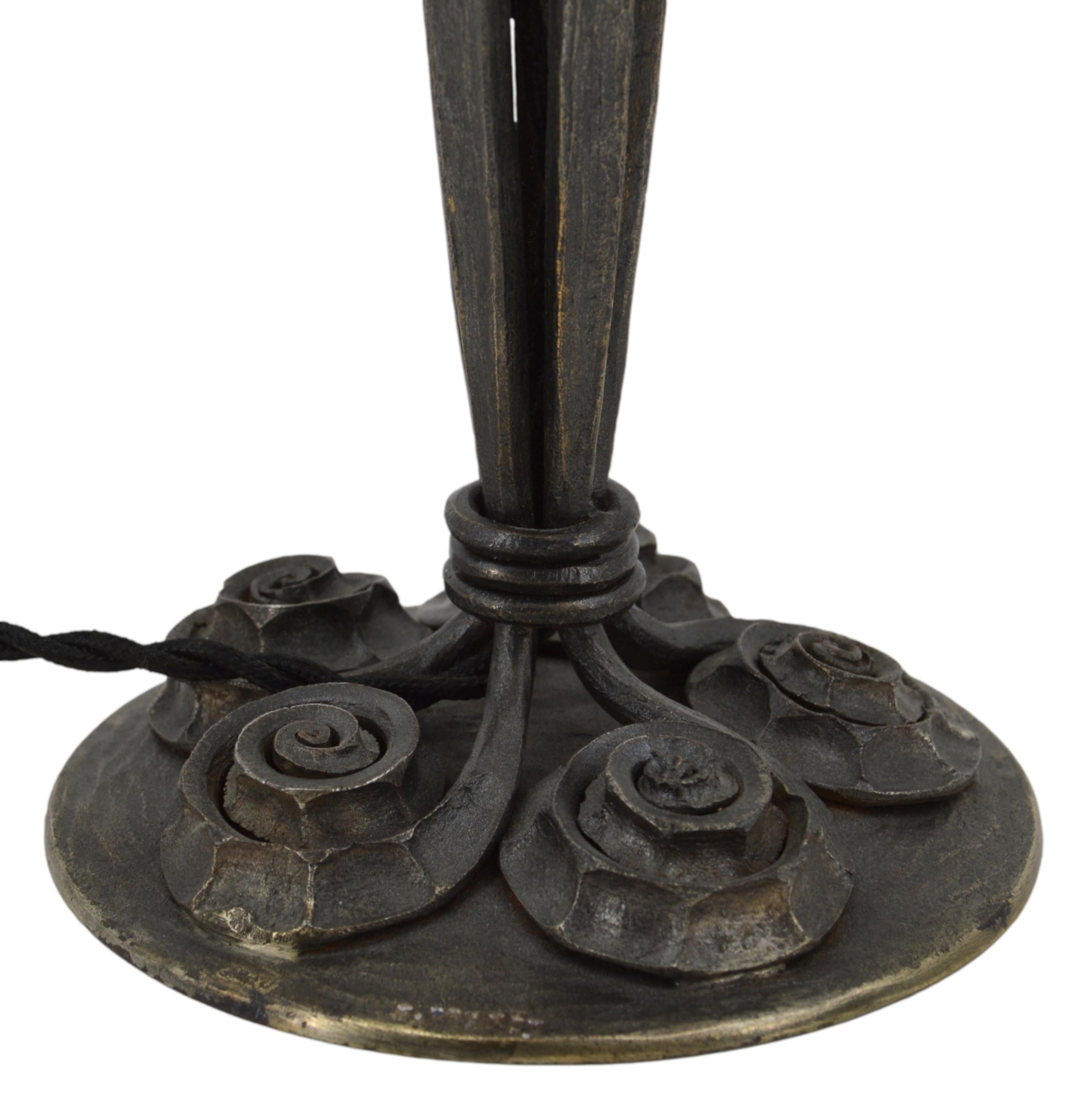 Edgar BRANDT French Art Deco Wrought-iron Table Lamp, 1920s For Sale 4