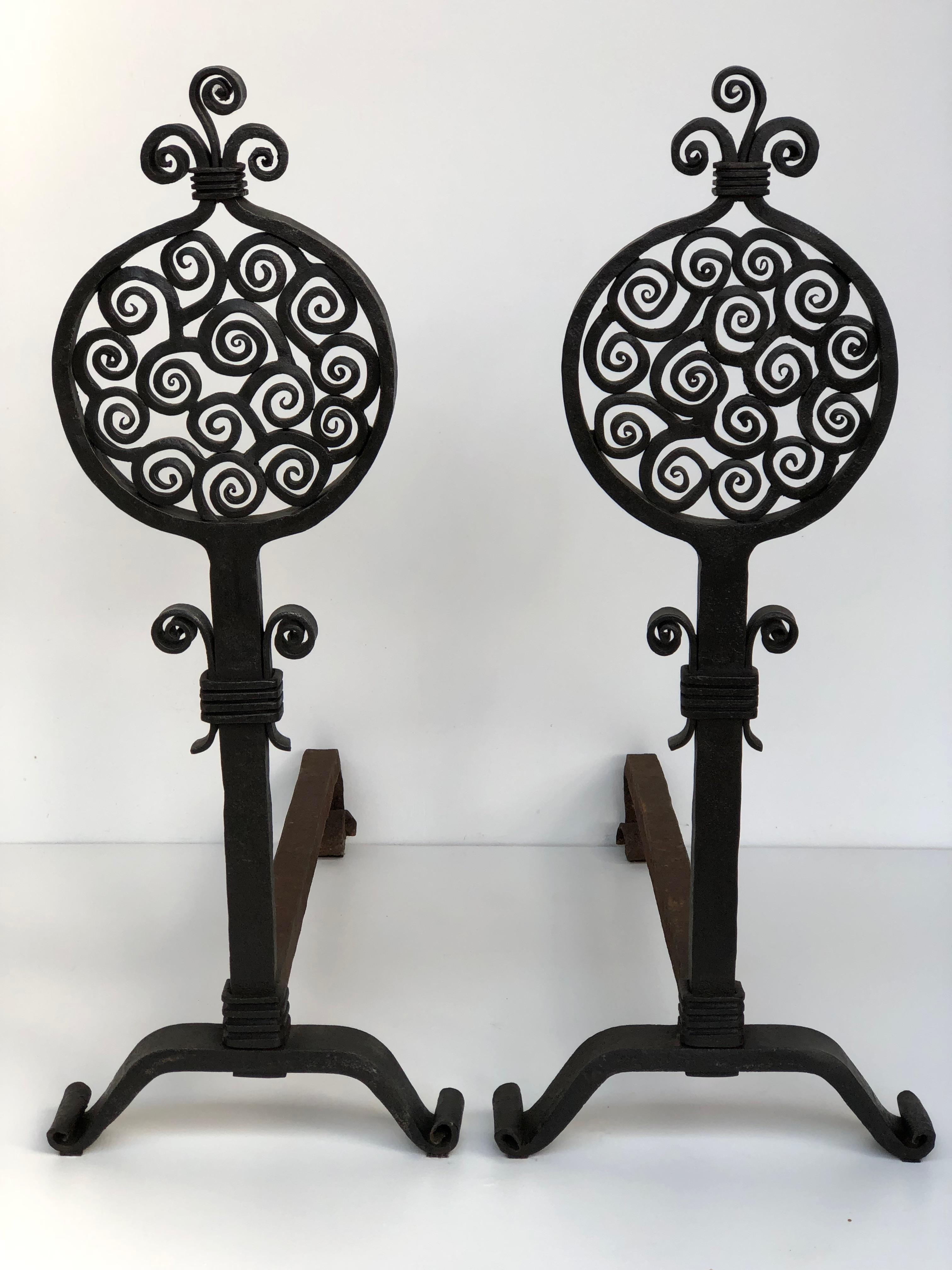 Edgar Brandt Pair of Art Deco andirons In Excellent Condition For Sale In NANTES, FR
