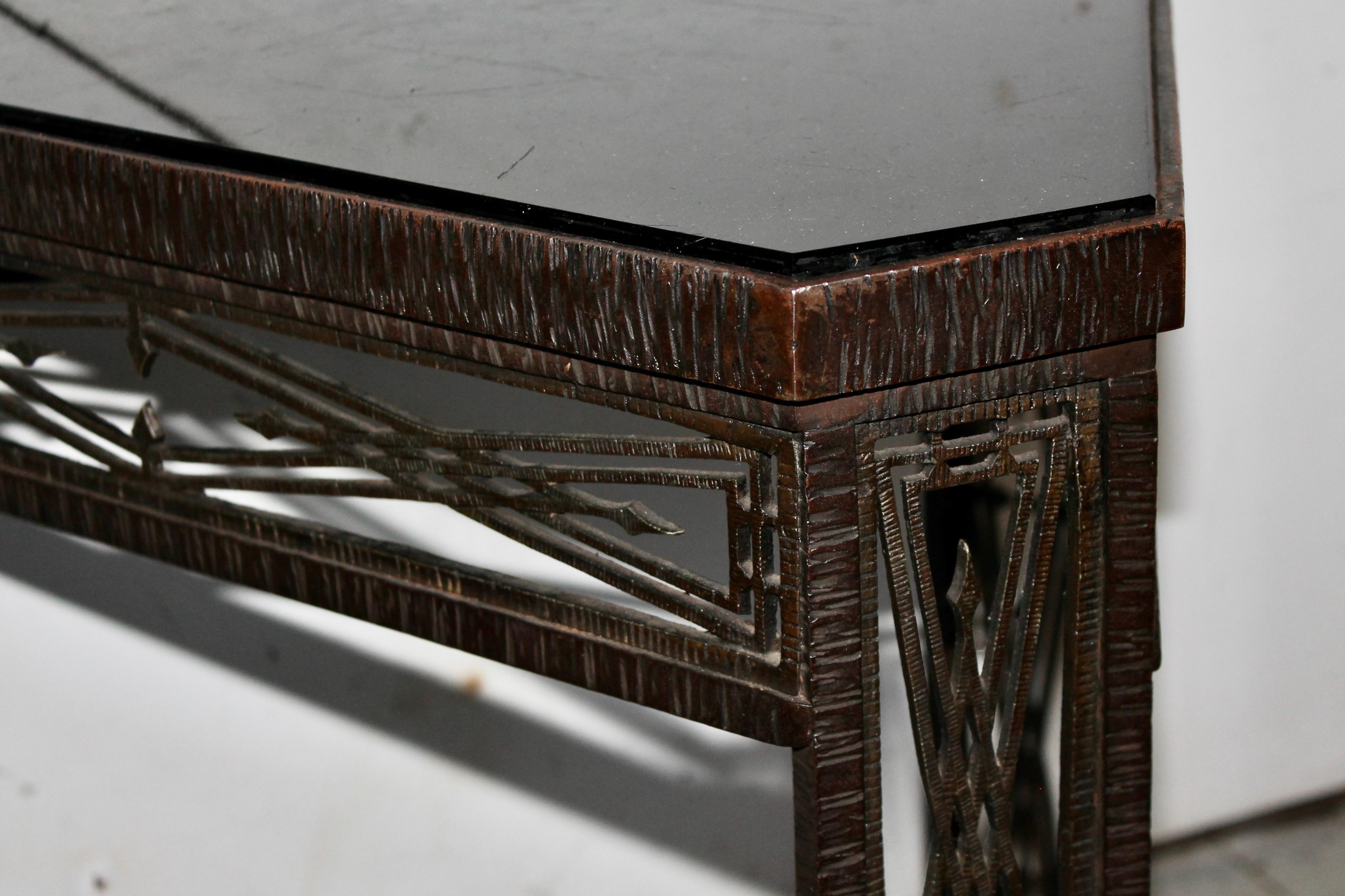 Mesa Pequeña Art Decó Estilo Edgar Brandt en venta 4