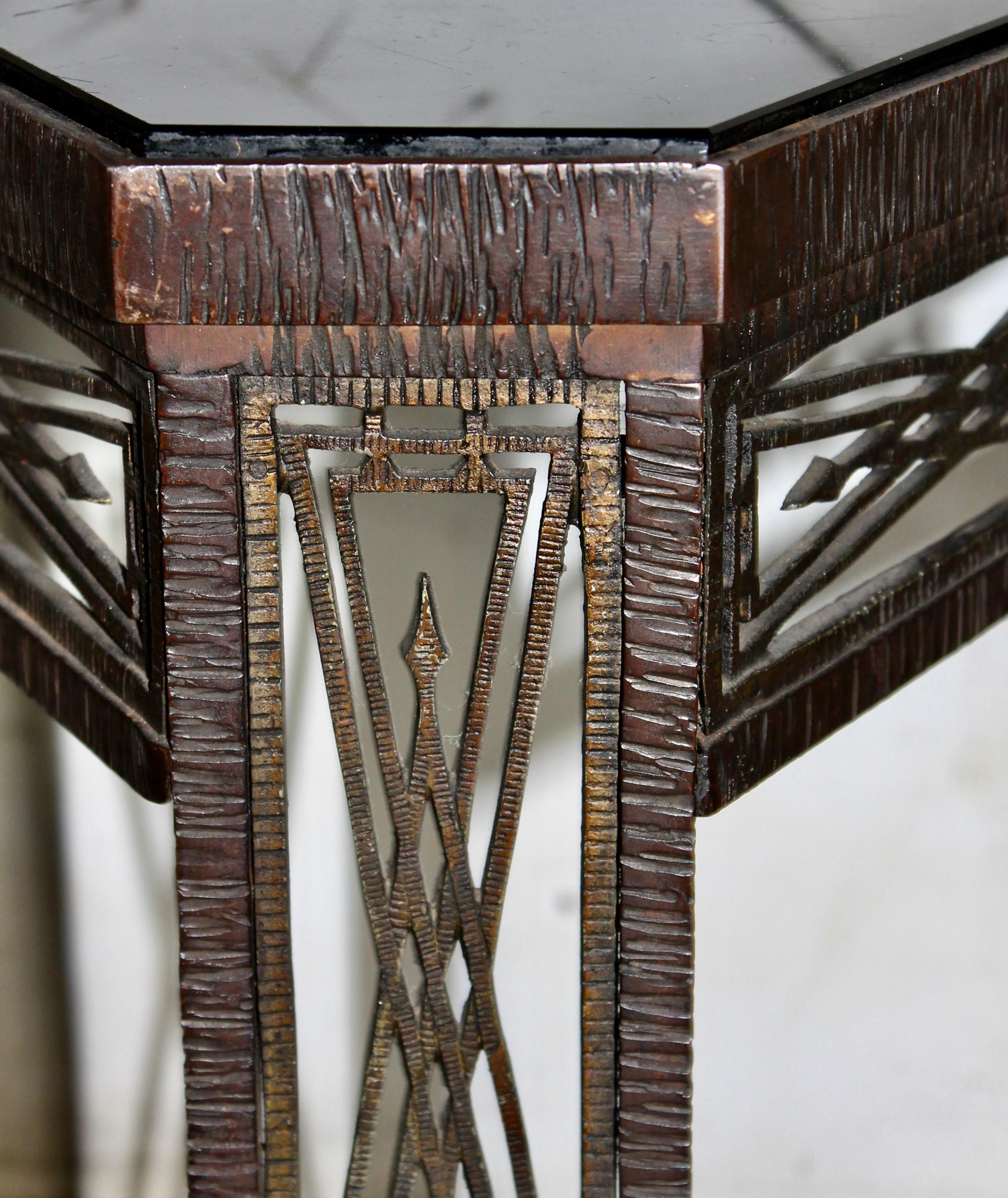 Mesa Pequeña Art Decó Estilo Edgar Brandt Estadounidense en venta