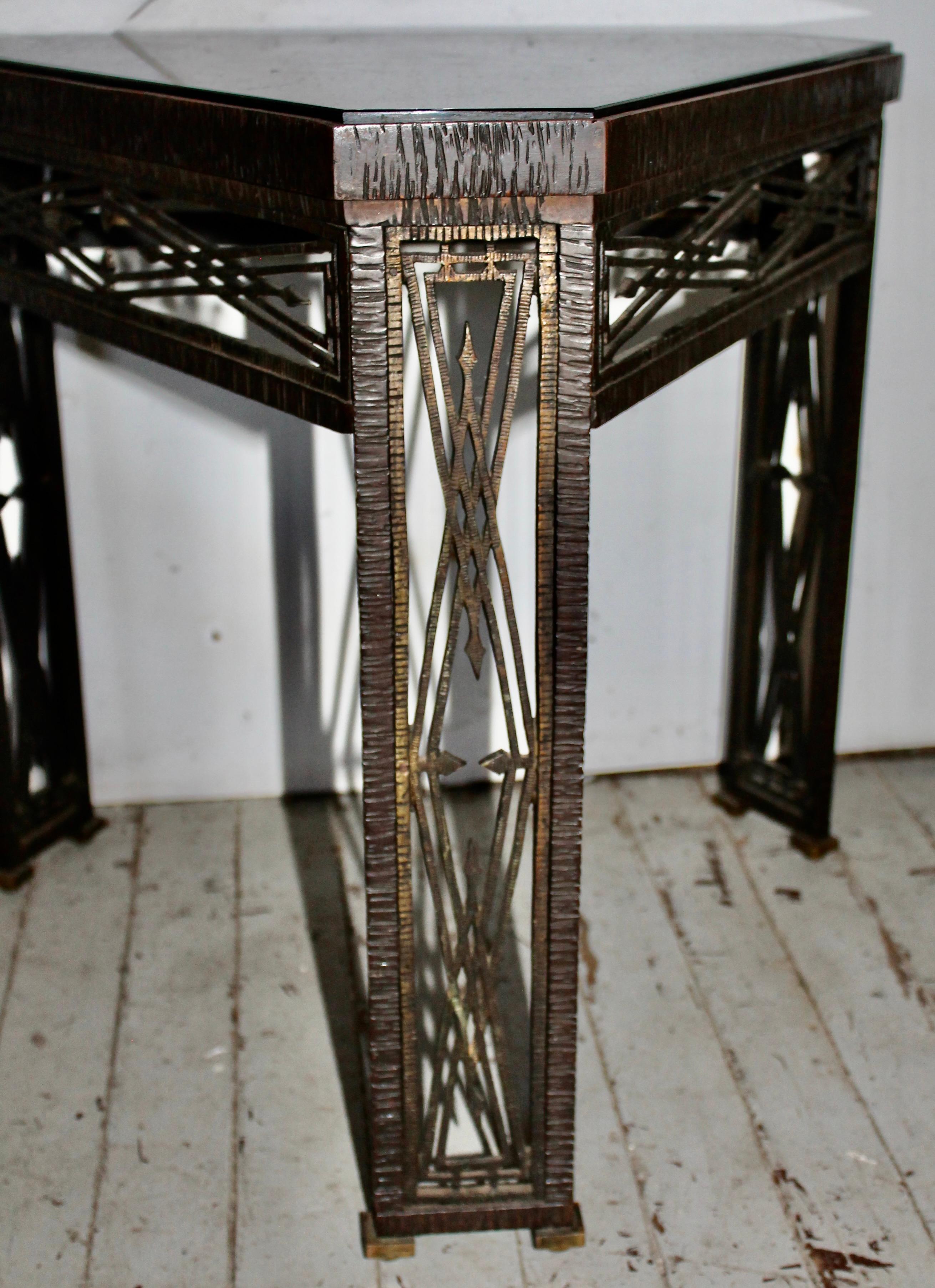 Mesa Pequeña Art Decó Estilo Edgar Brandt en venta 1