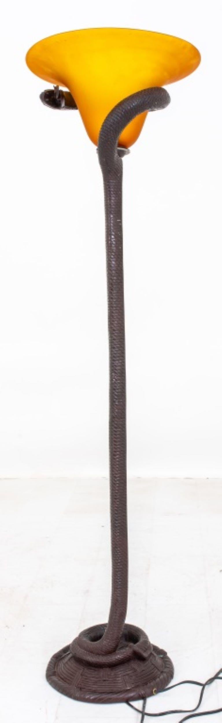 A.I.B.R., 20ème C. Lampe Cobra de style Edgar Brandt Bon état à Astoria, NY