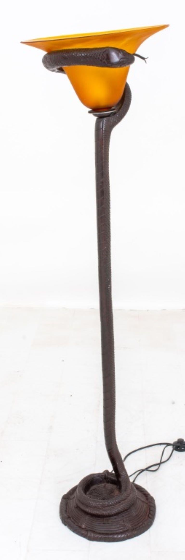 20ième siècle A.I.B.R., 20ème C. Lampe Cobra de style Edgar Brandt