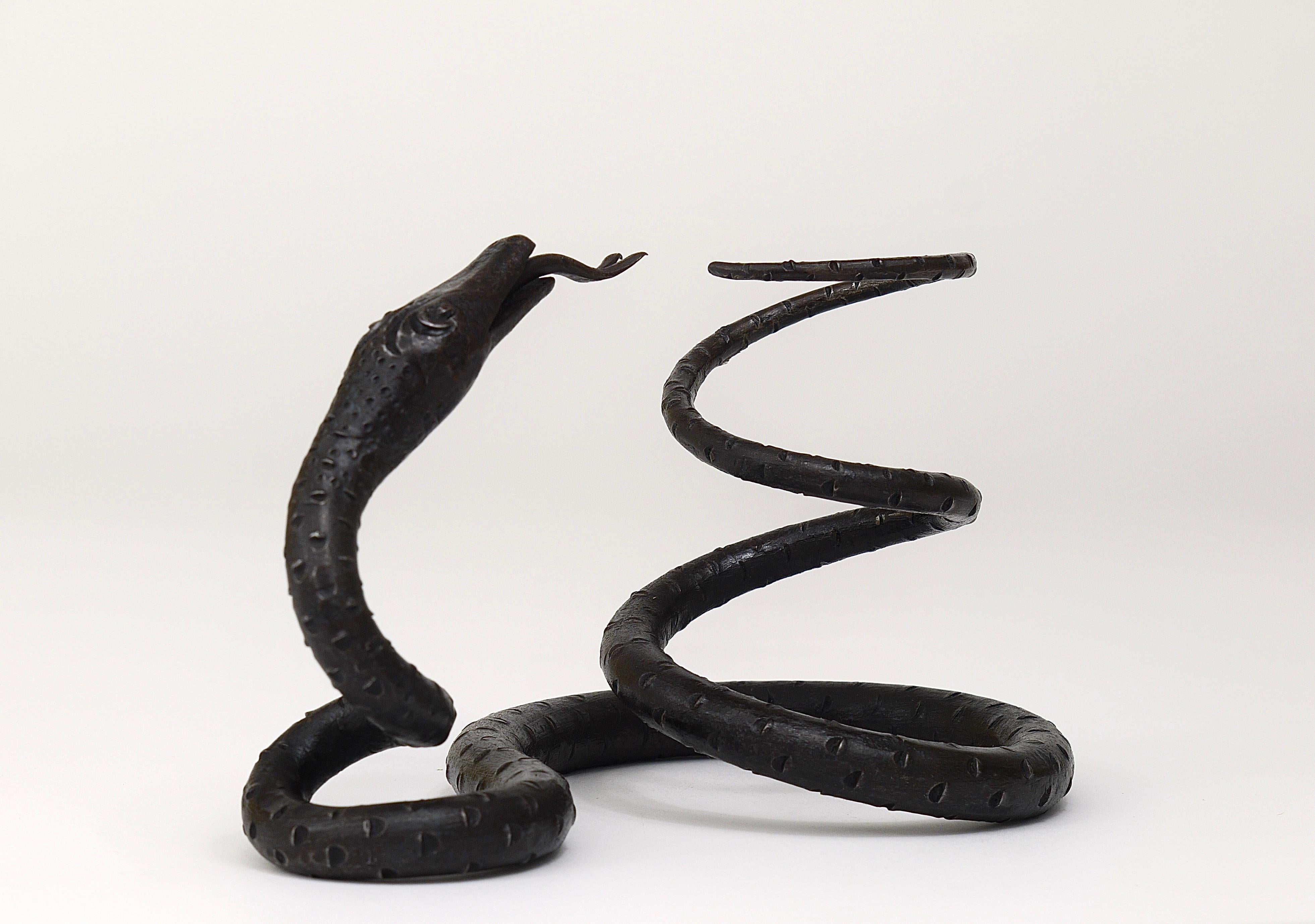 Edgar Brandt Style Hand Forged Iron Snake or Serpent Sculpture, Austria, 1920s For Sale 4