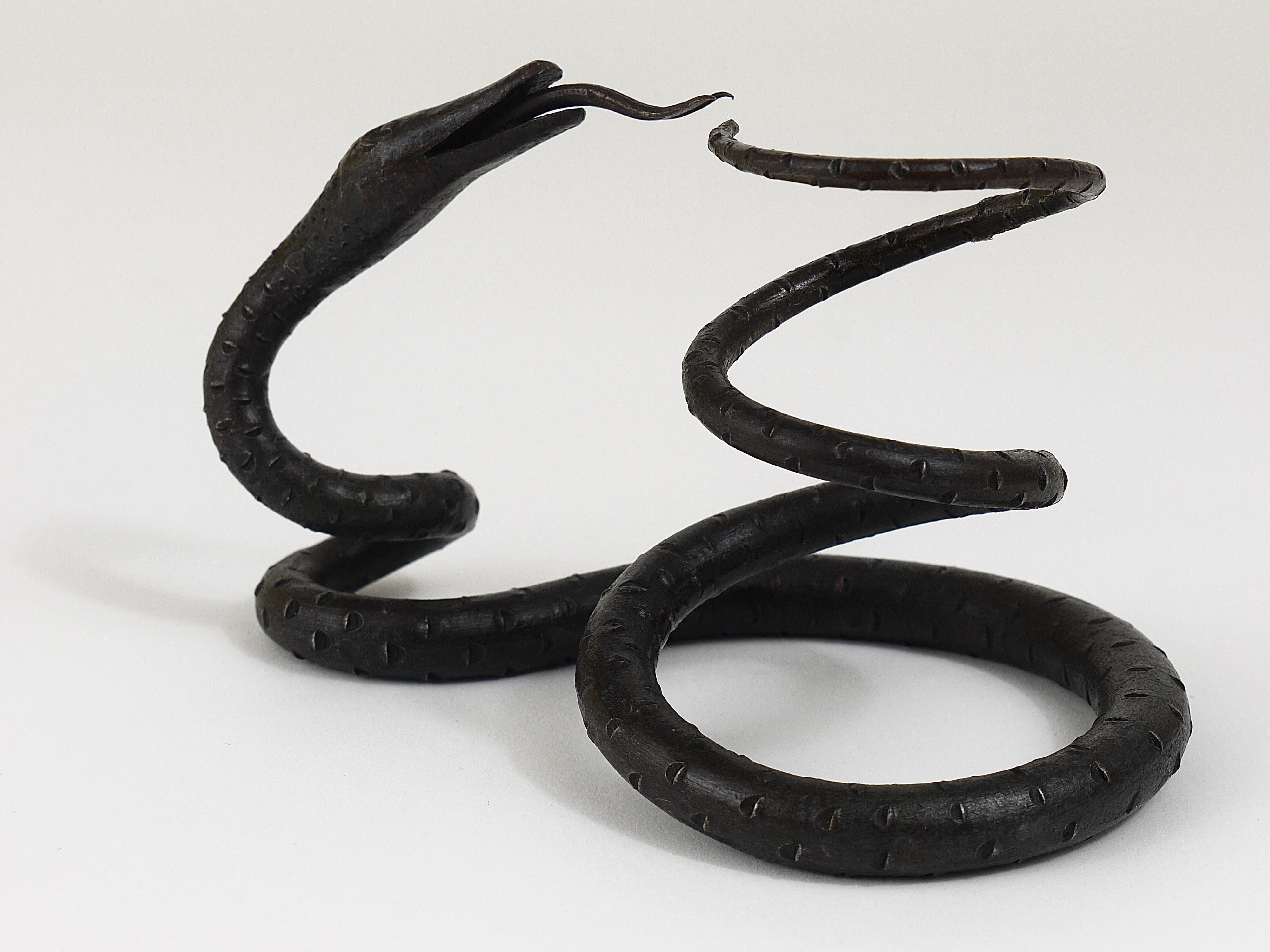 Early 20th Century Edgar Brandt Style Hand Forged Iron Snake or Serpent Sculpture, Austria, 1920s For Sale