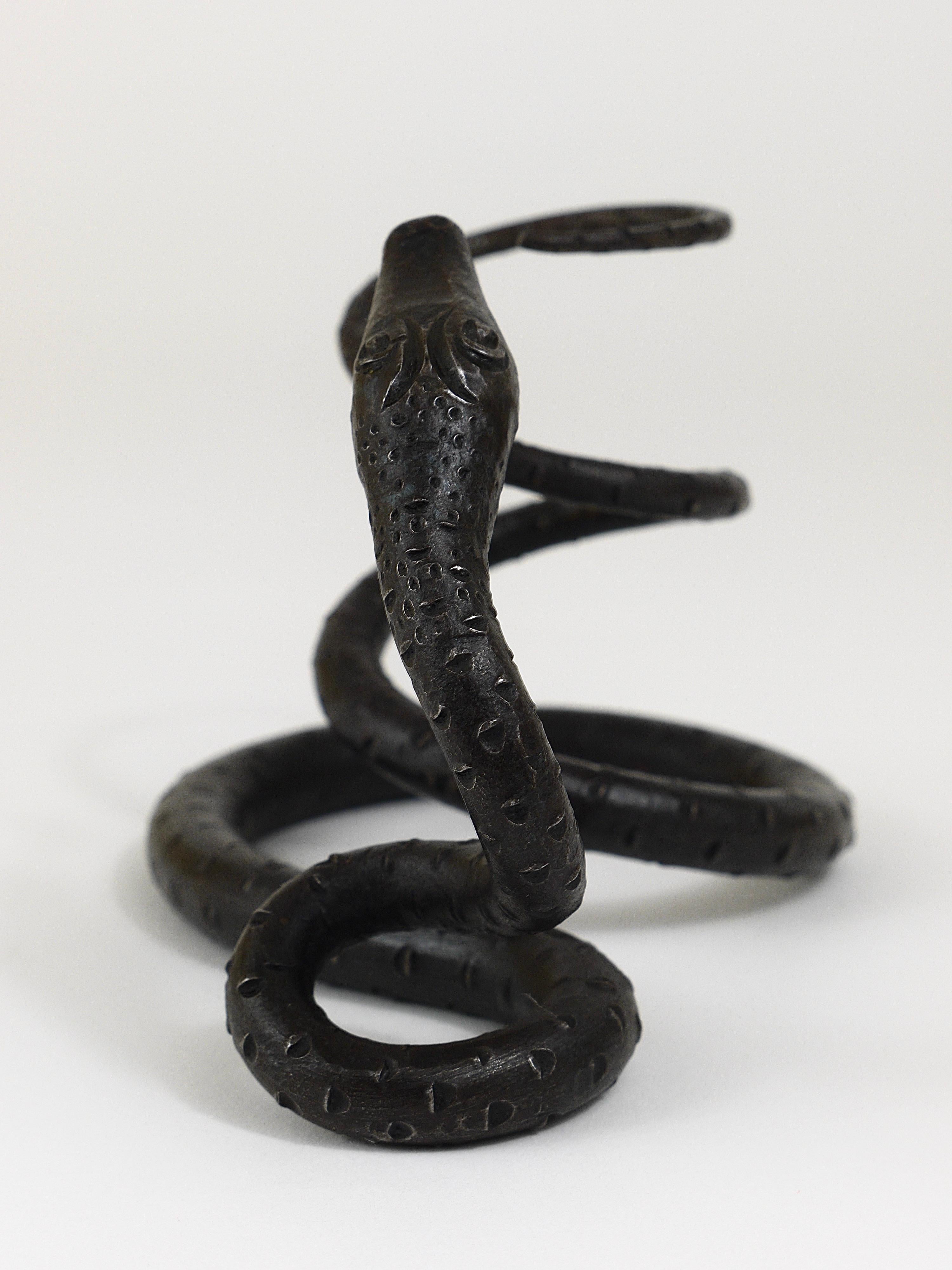 Edgar Brandt Style Hand Forged Iron Snake or Serpent Sculpture, Austria, 1920s For Sale 1