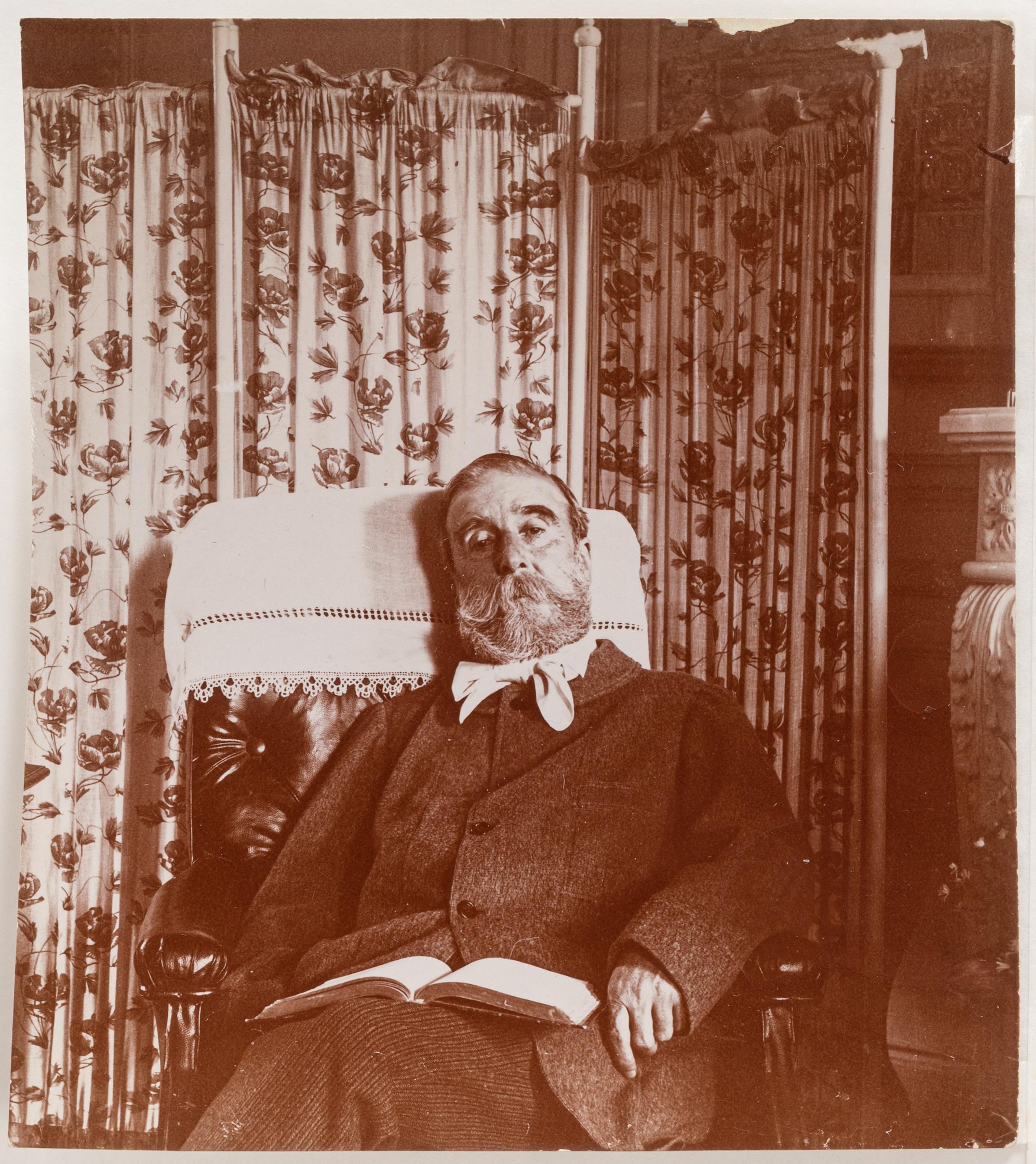 Edgar Degas Portrait Photograph – Porträt von Ludovic Halévy.