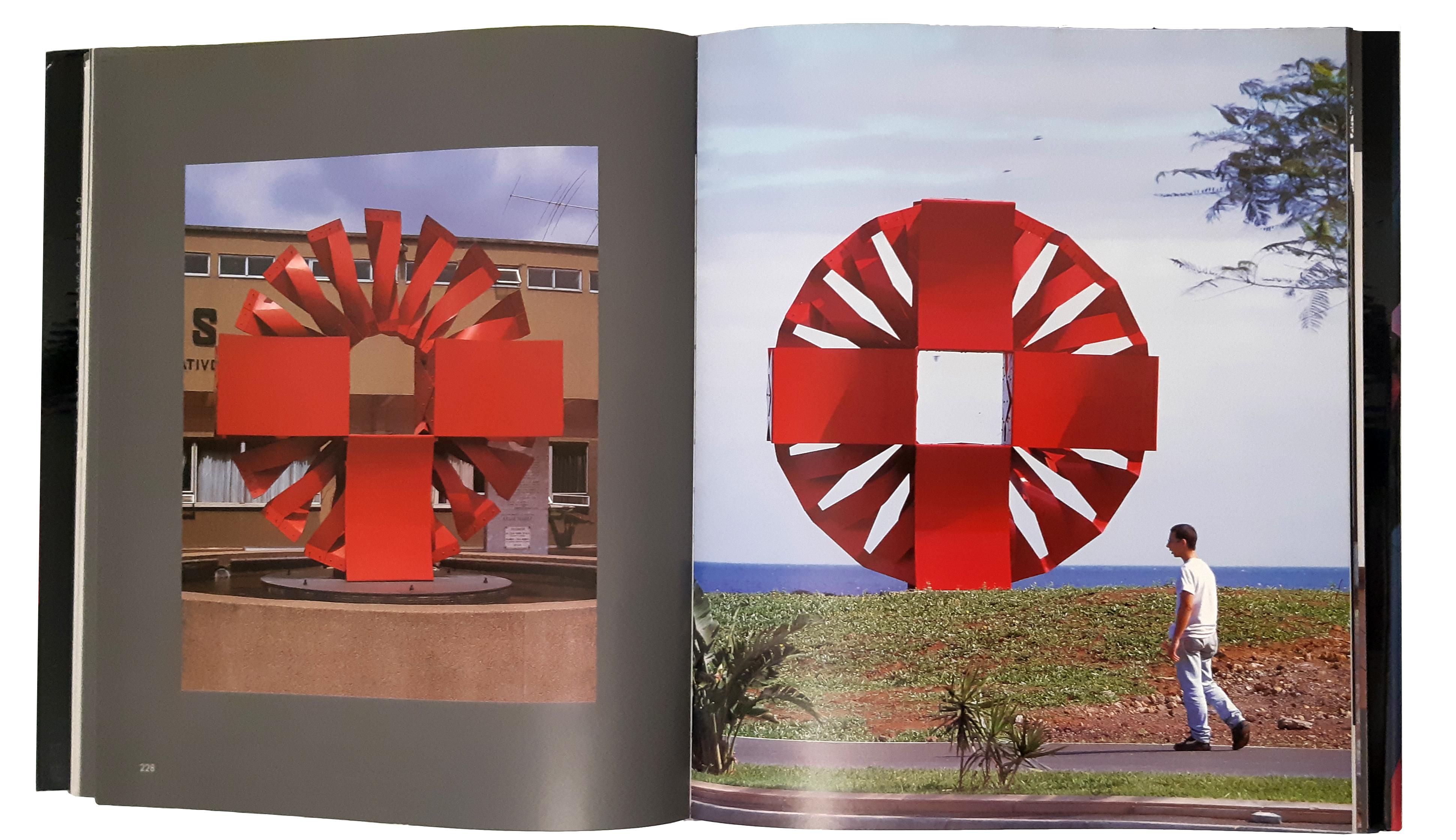 Edgar Negret El Sol Rojo, 1985, Bemaltes Aluminium, 250 x 244 x 80 cm  im Angebot 3