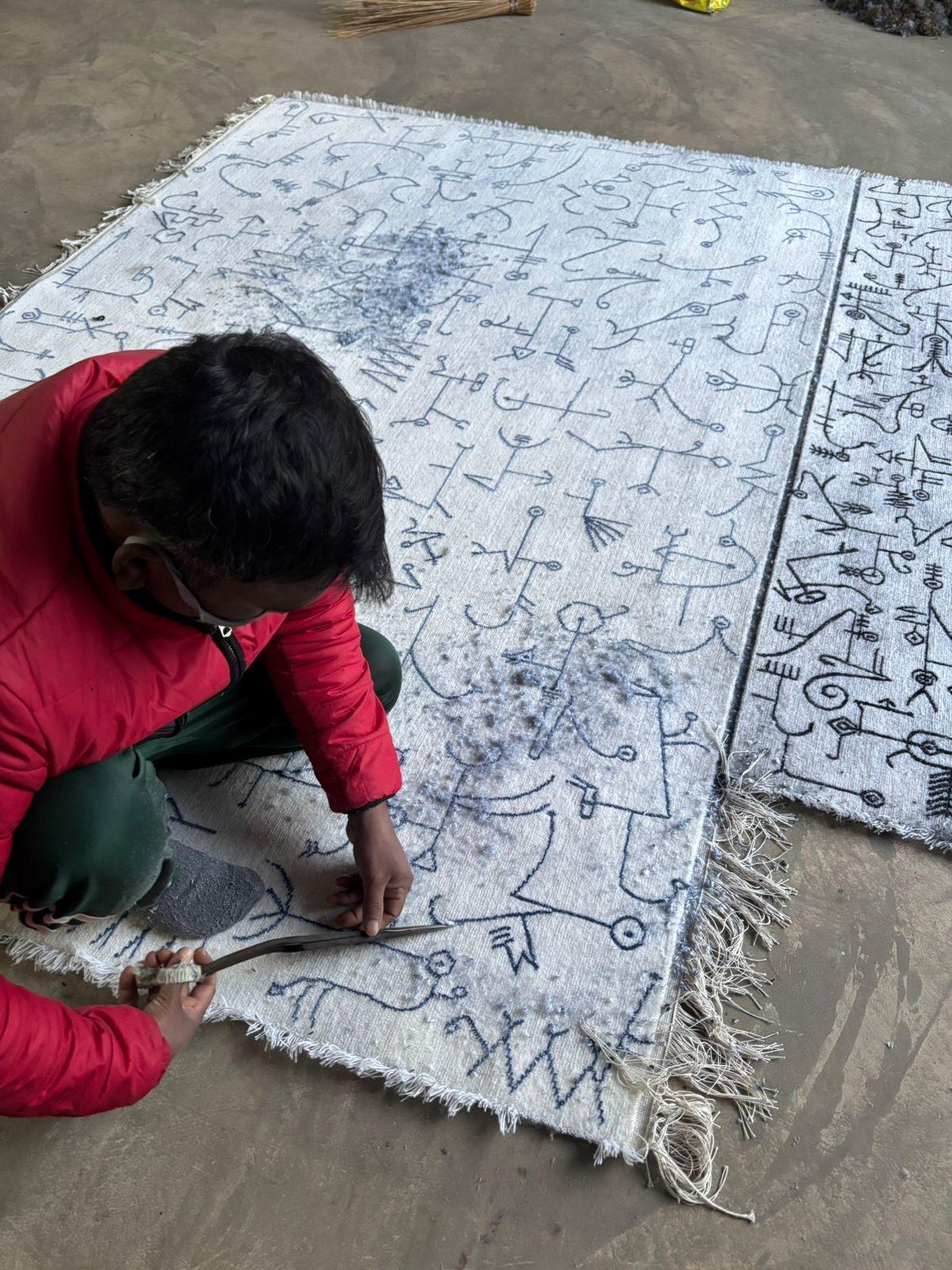 Edgar Orlanieta I - Ltd. Ed. Artistics Knots Rugs laine et soie noués à la main 6' x 4' en vente 4