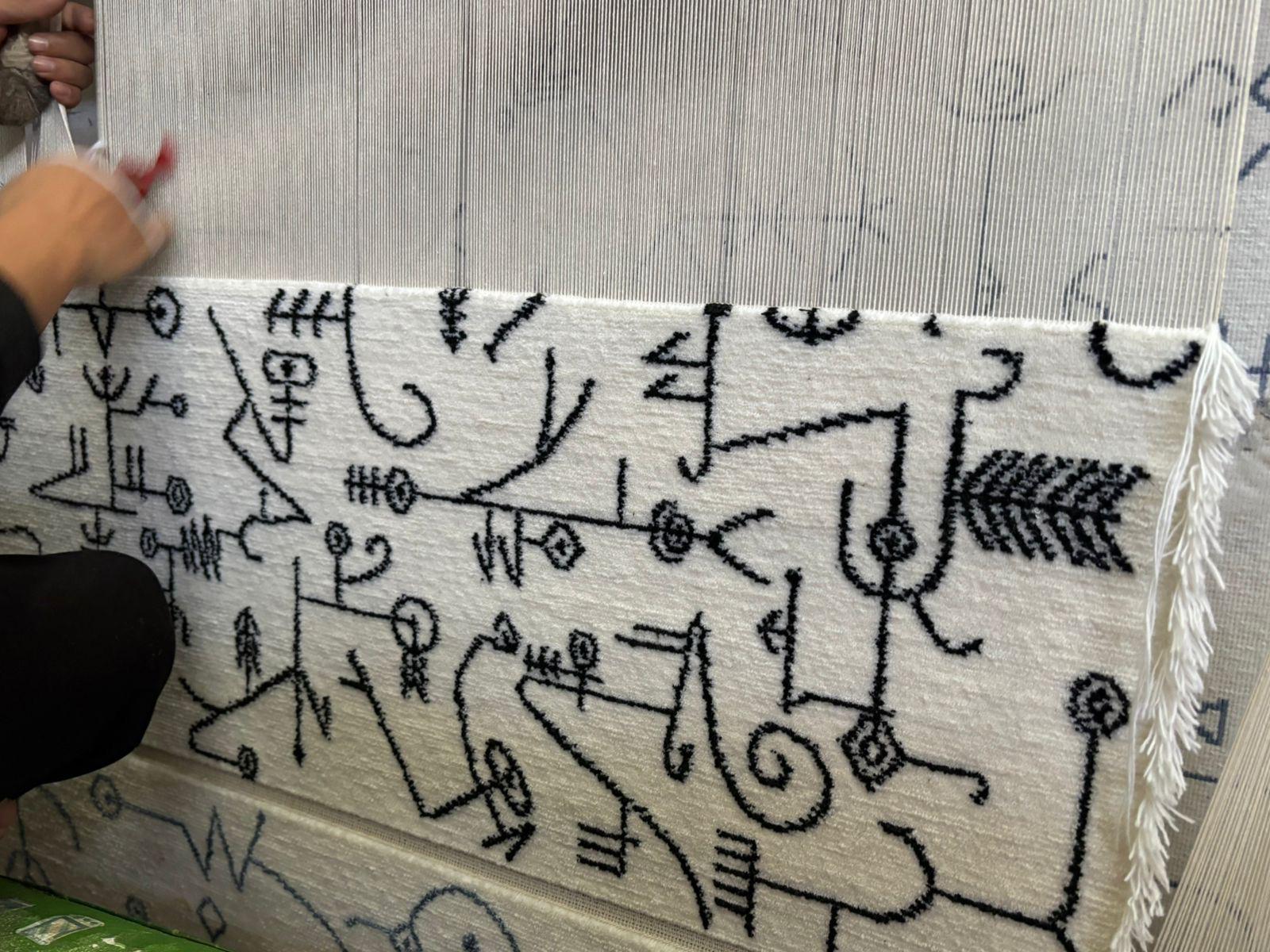 Edgar Orlanieta III - Ltd. Ed. Artistics Knots Rugs laine et soie noués à la main 6' x 4' en vente 2