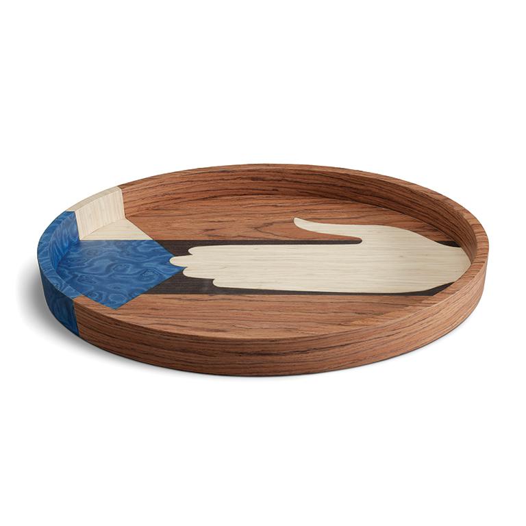 The Edgar Oval Tray is a modernist take on the classic hand symbol. Handcrafted with authentic exotic wood vaneers using marquetry techniques. the Edgar collection is suitable to adorn any room. Assembled in China.