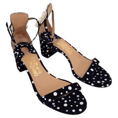 Edgardo Osorio pour Ferragamo sandales à talons 2016