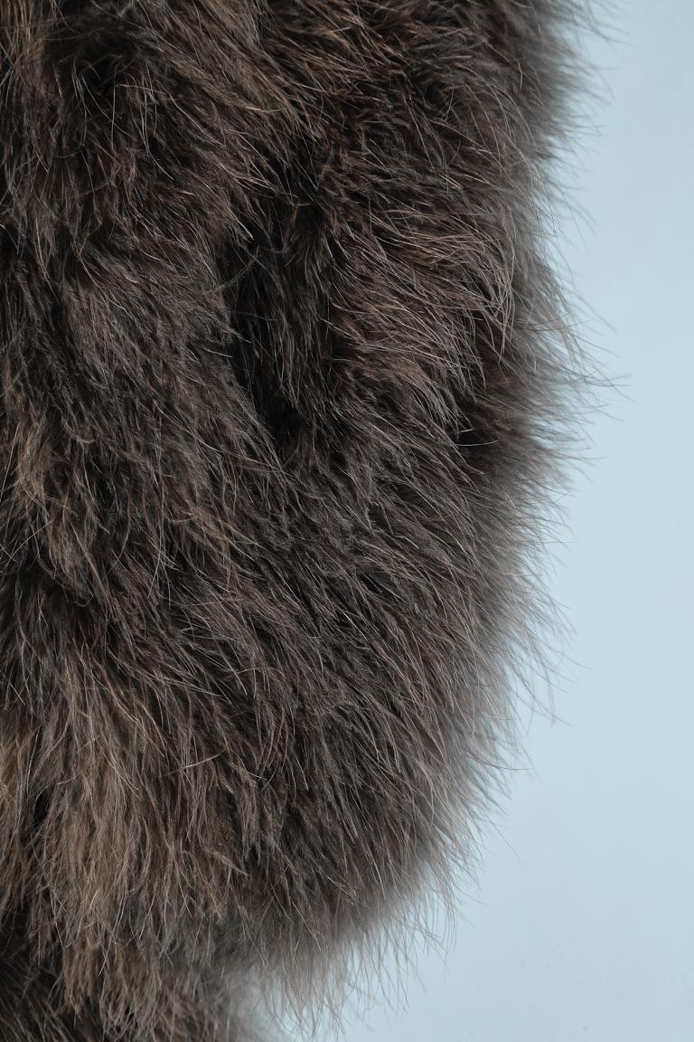 Women's Edge to edge grey feather coat with large collar Chantal Thomass