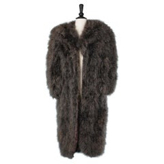 Edge to edge grey feather coat with large collar Chantal Thomass 