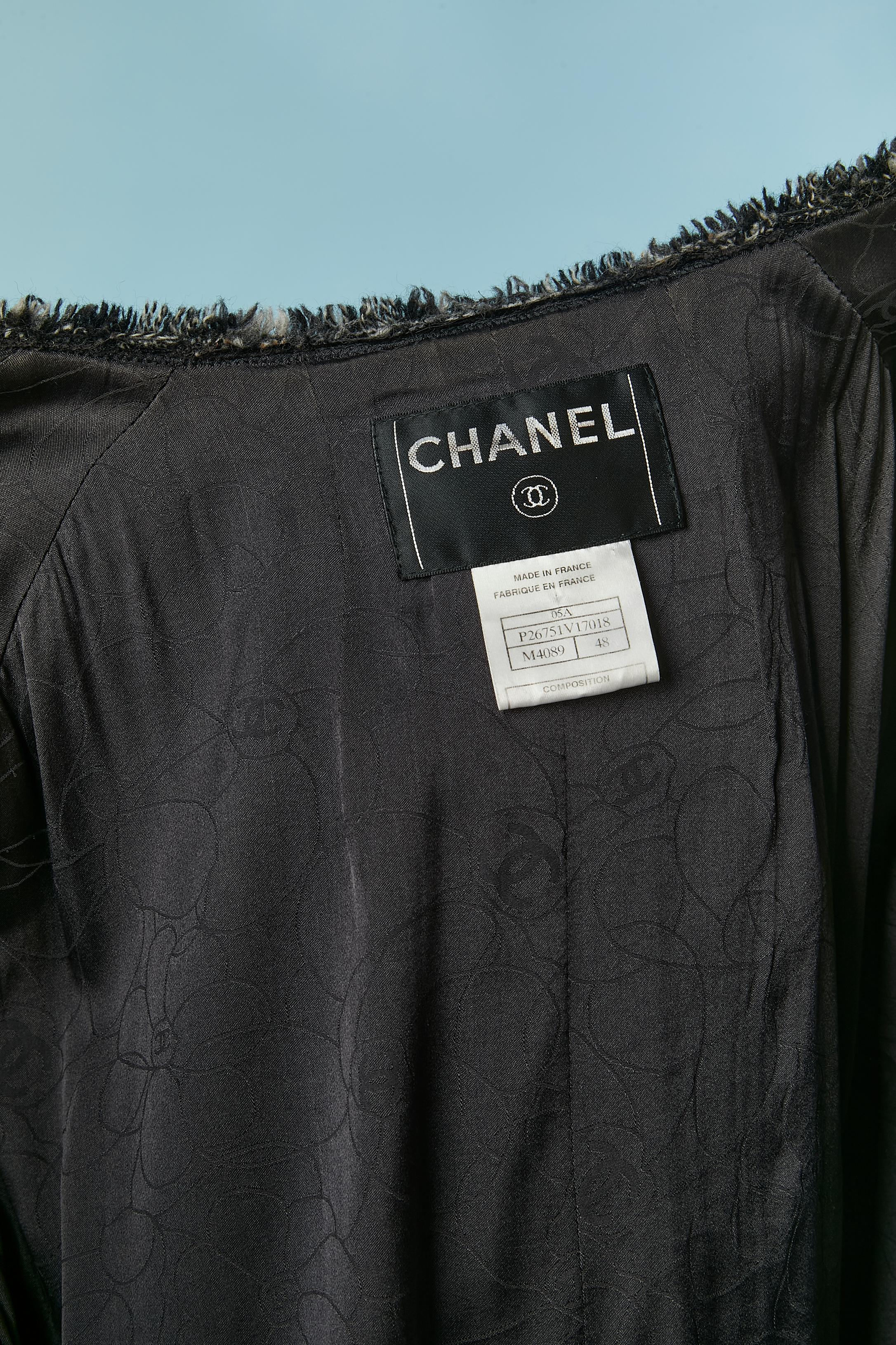 Edge to edge Tweed jacket CHANEL For Sale 7