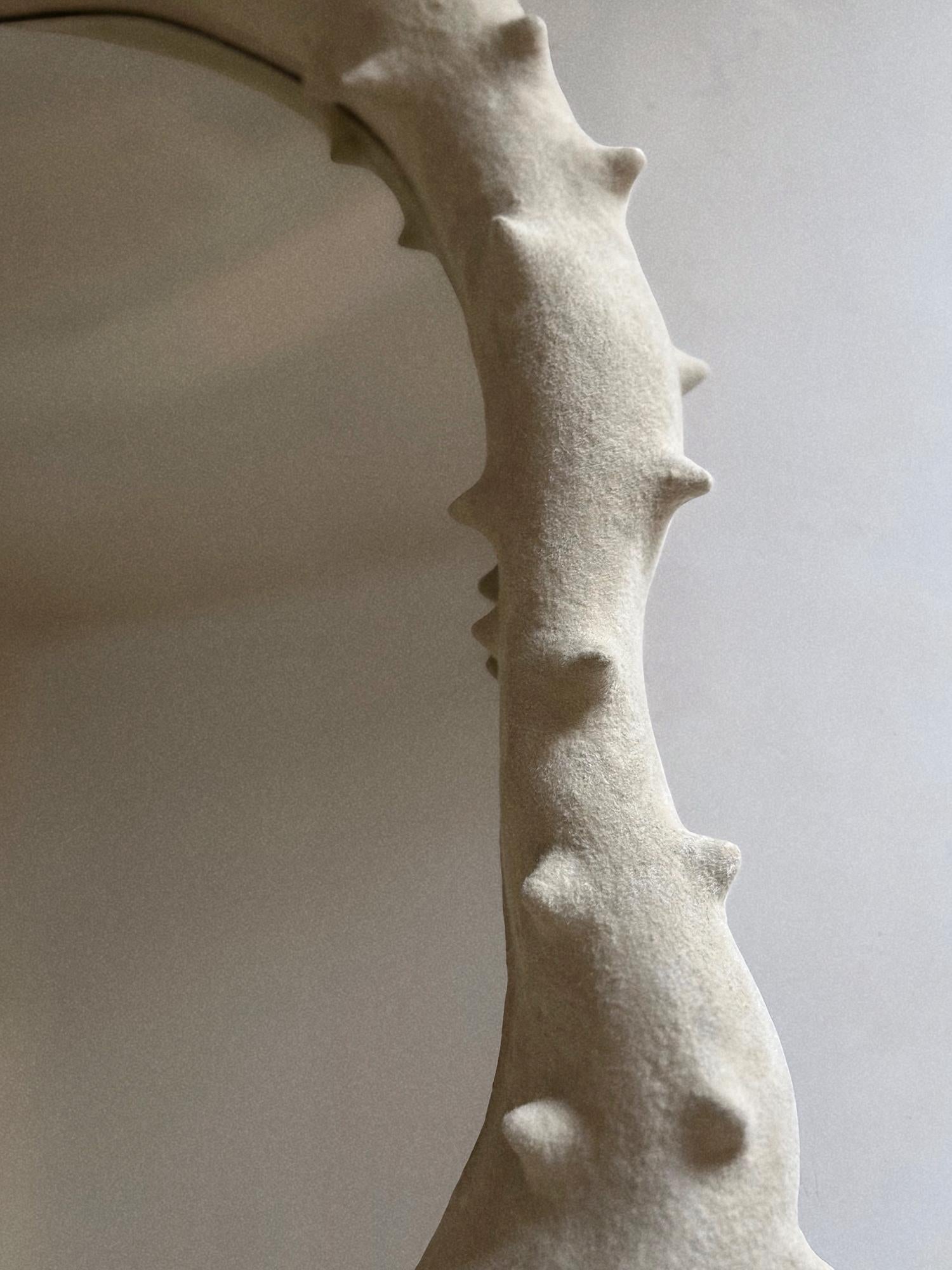 Moderno Specchio da parete Edge di Studio Aeny in vendita