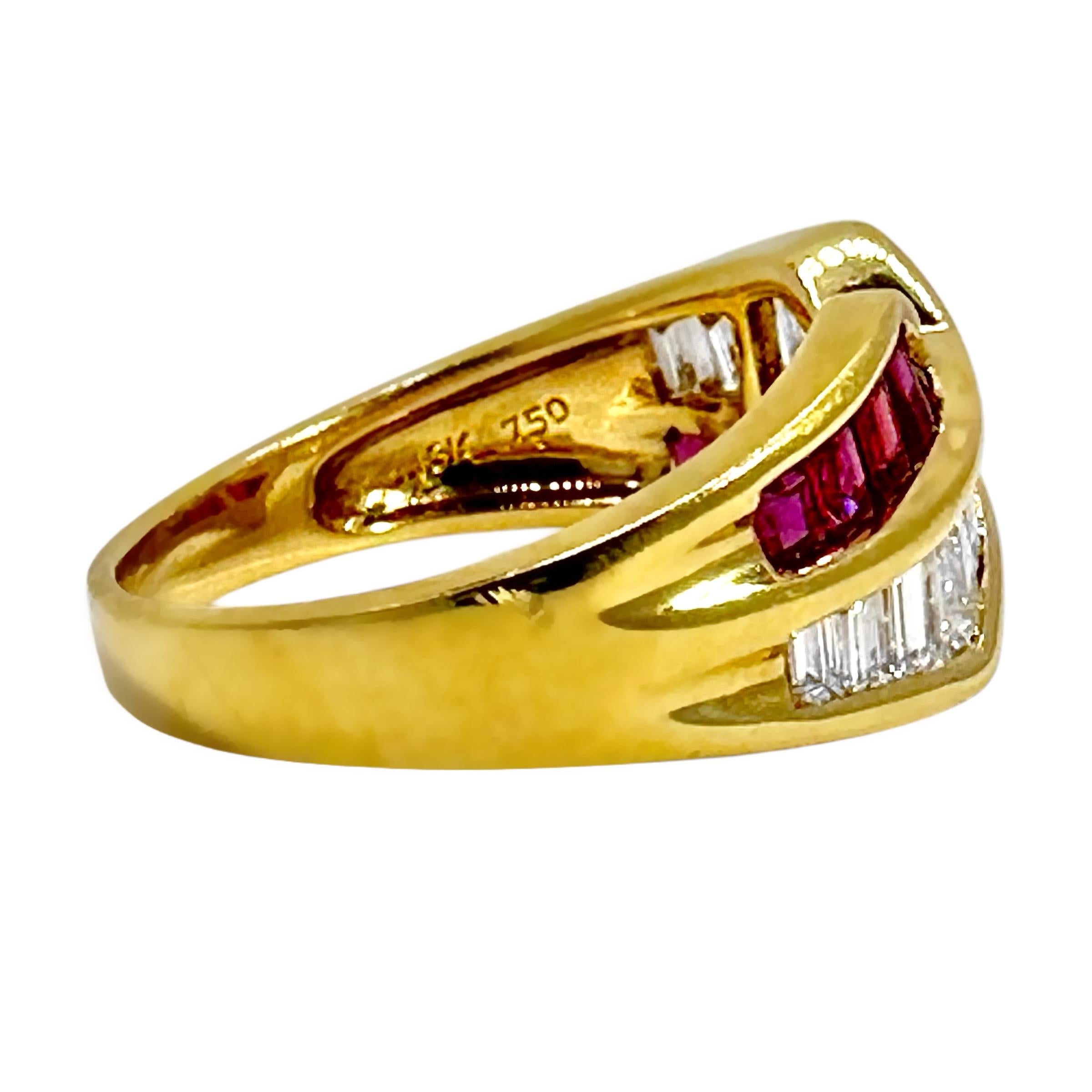 Anello a fascia con diamante e rubino Baguette in oro giallo 18 carati del tardo ventesimo secolo In condizioni buone in vendita a Palm Beach, FL