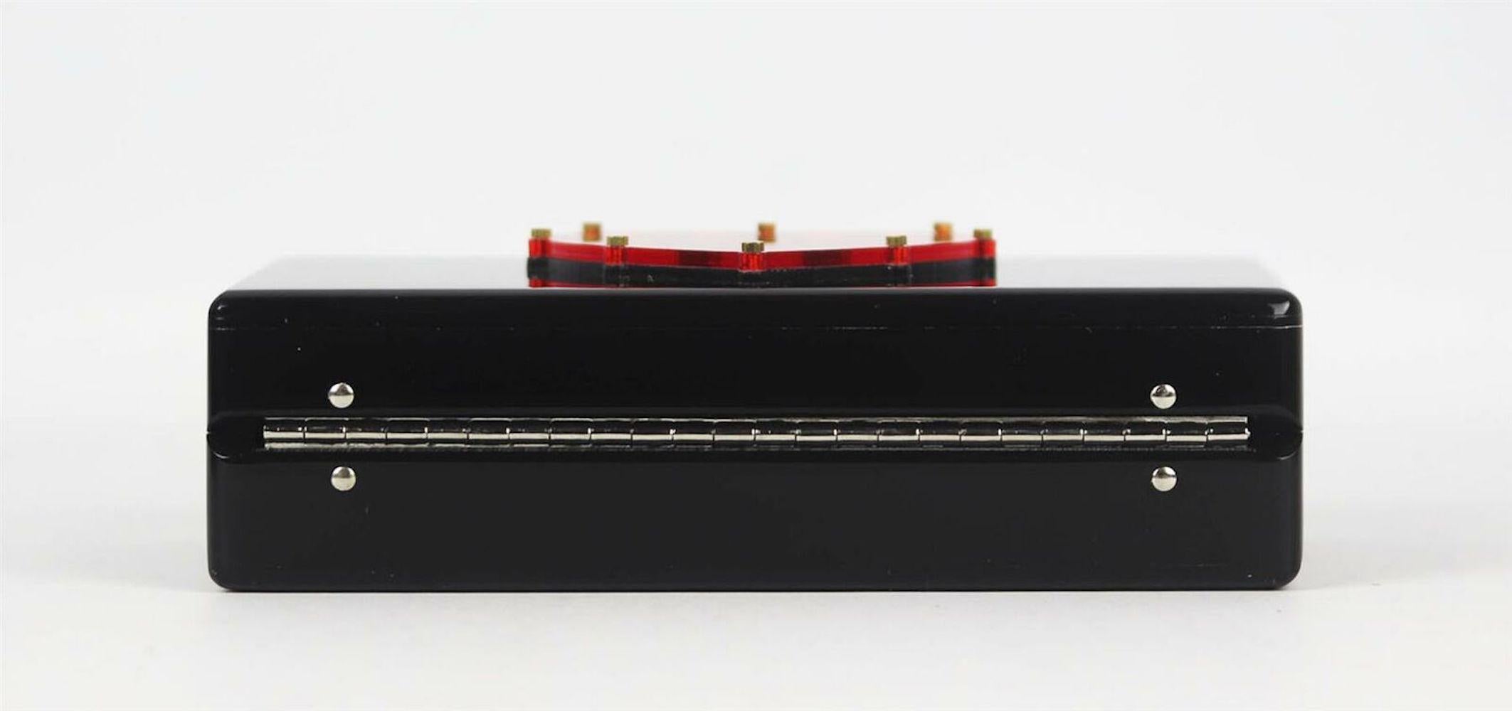 Acryl-Box-Clutch von Edie Parker für Jeans Herz 3