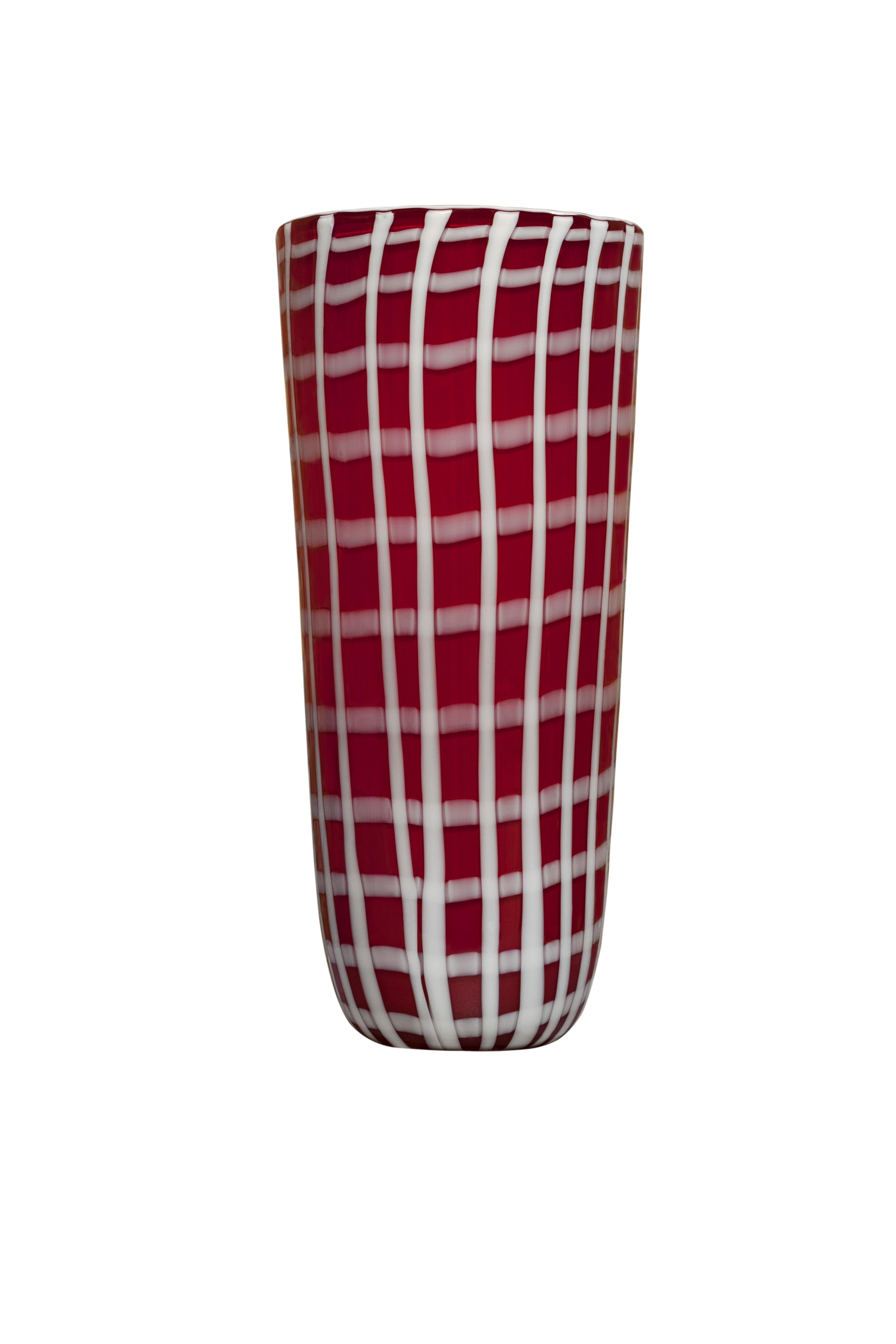 Italiano Vaso Elena Cutolo del XXI secolo in vetro di Murano, vari colori in vendita