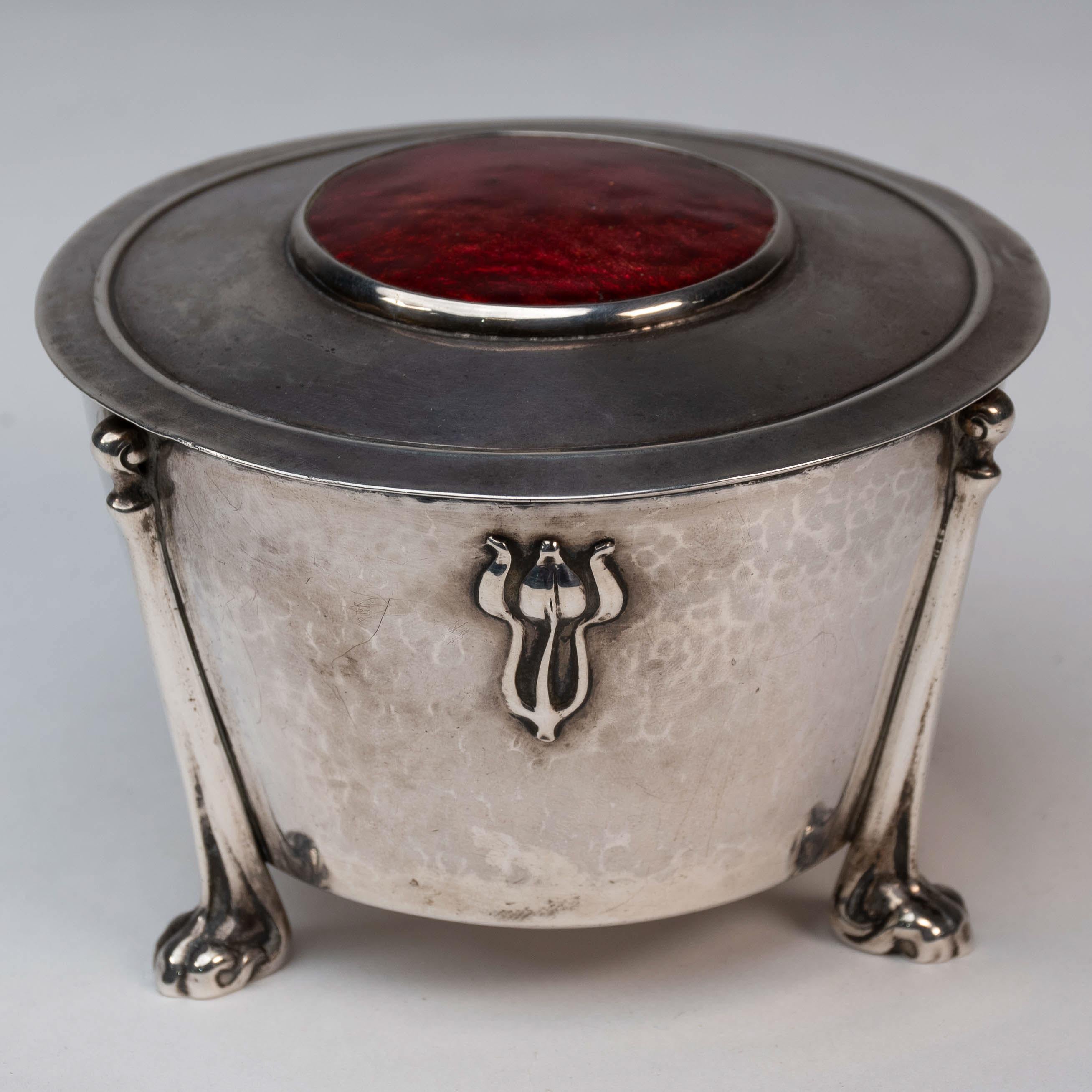 Edith Dawson. An Arts & Crafts Silver Pot with Floral Details & A Red Enamel Lid For Sale 2