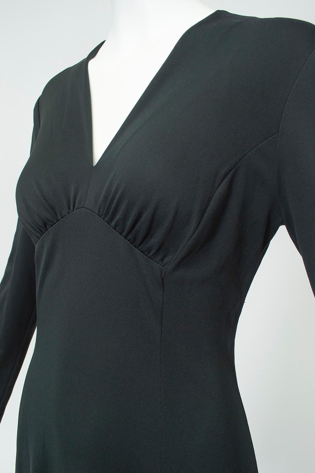 Swirling Black Jersey Disco Day Dress with Plunging Bodice – M, 1960s For Sale 1