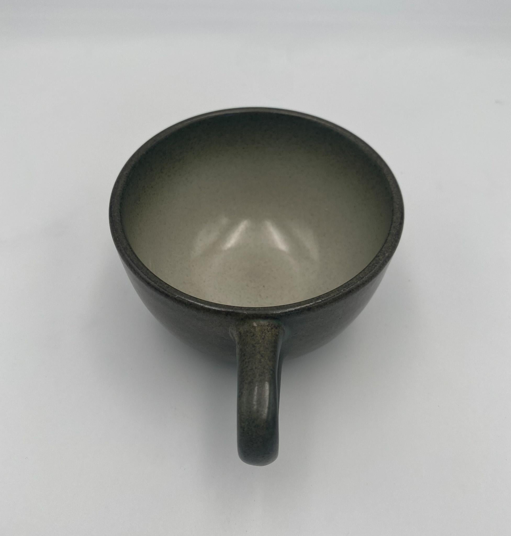 Edith Heath Coupe Line Pottery Sea & Sand Ceramic Cup, c.1960 For Sale 1
