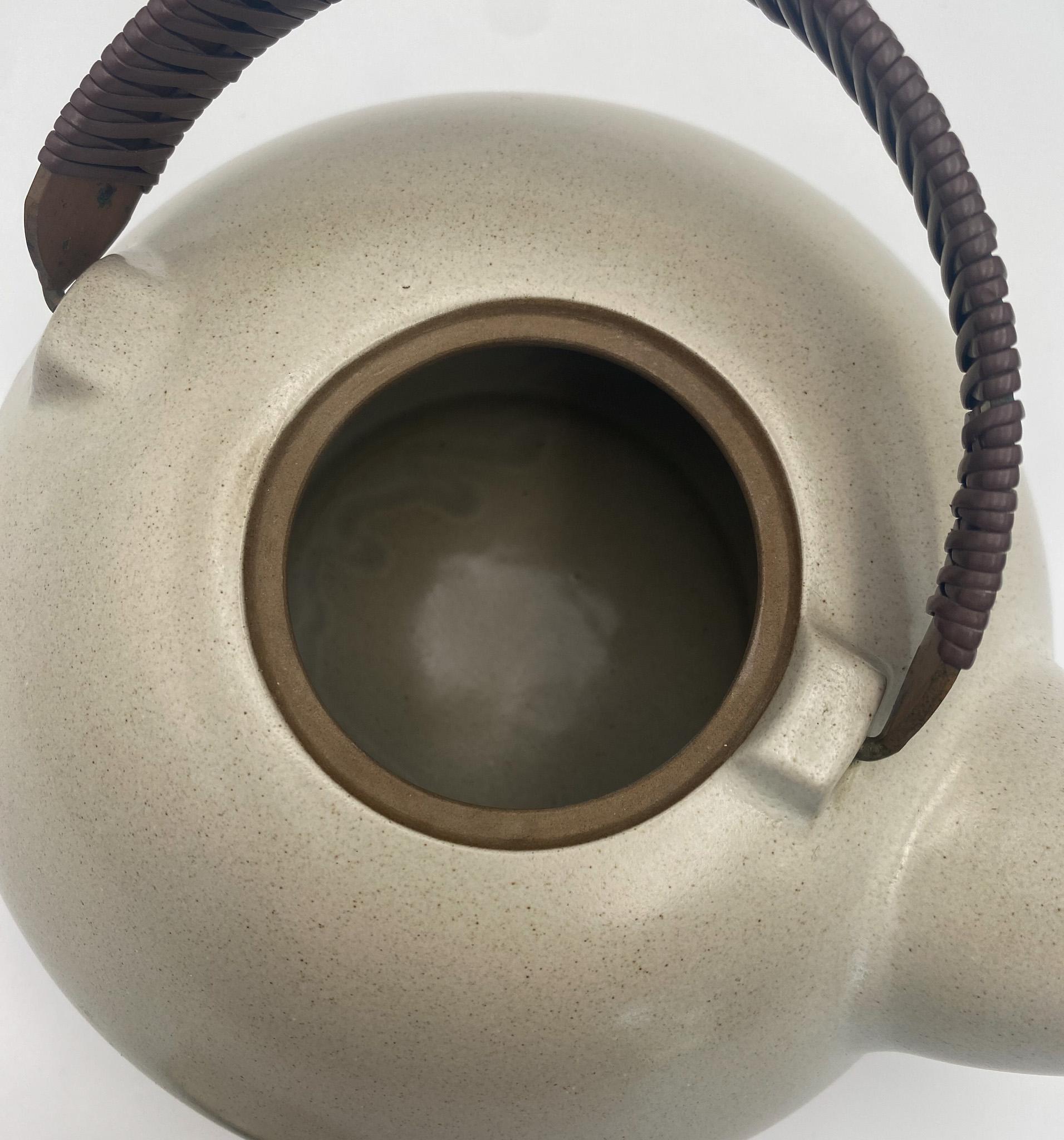 Edith Heath Coupe Line Pottery Sea & Sand Ceramic Teapot, California, c.1960 2