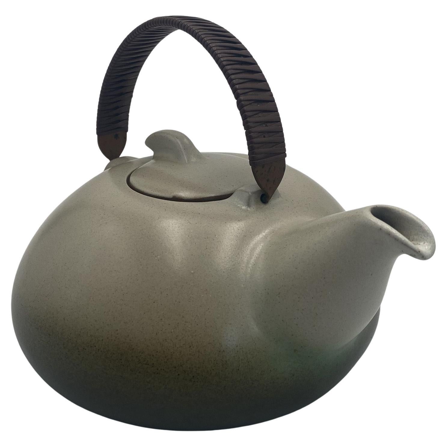 Edith Heath Coupe Line Pottery Sea & Sand Ceramic Teapot, California, c.1960
