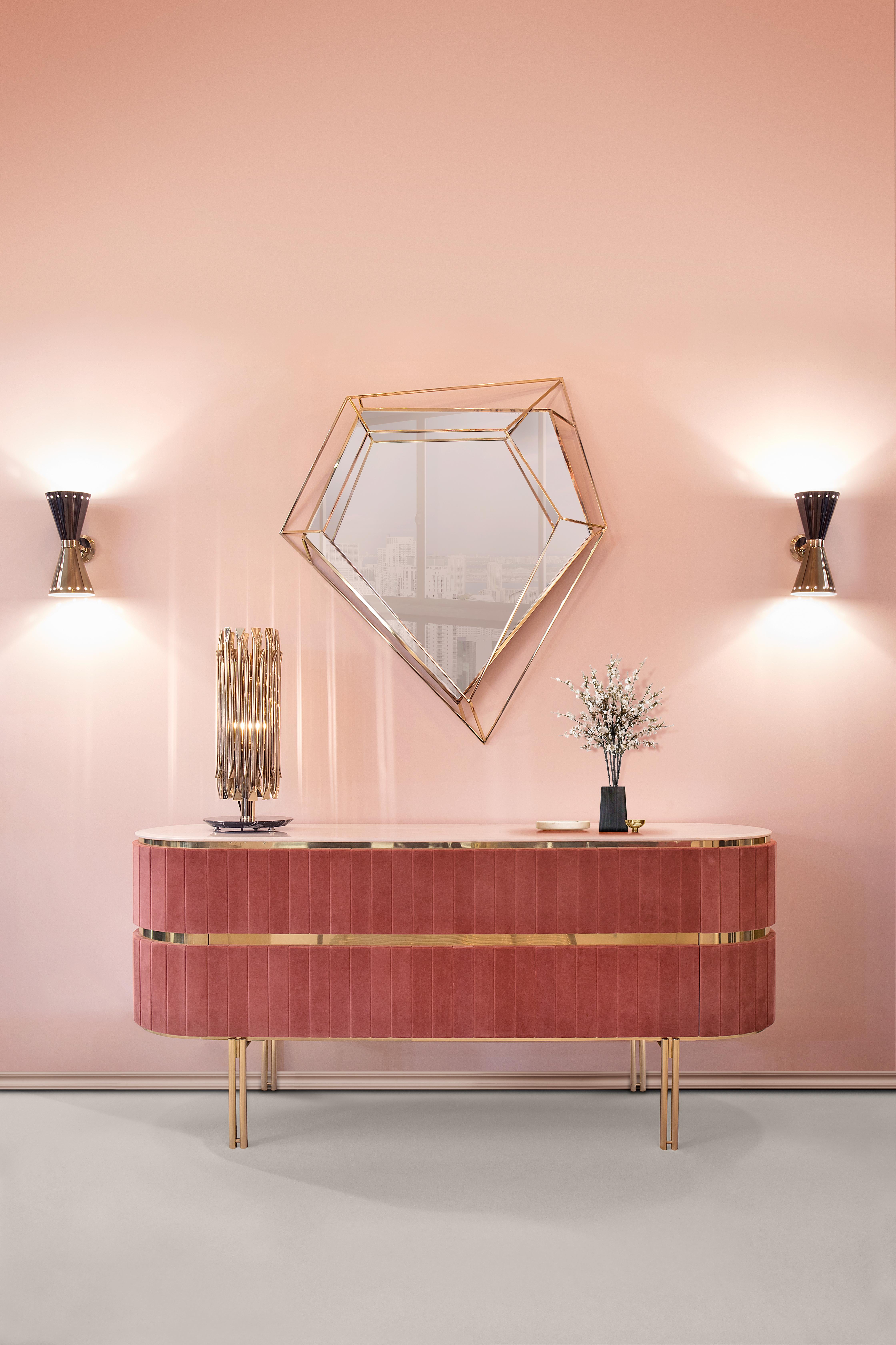 Mid-Century Modern Edith Sideboard in Rosa mit Messingdetails von Essential Home (Moderne der Mitte des Jahrhunderts) im Angebot