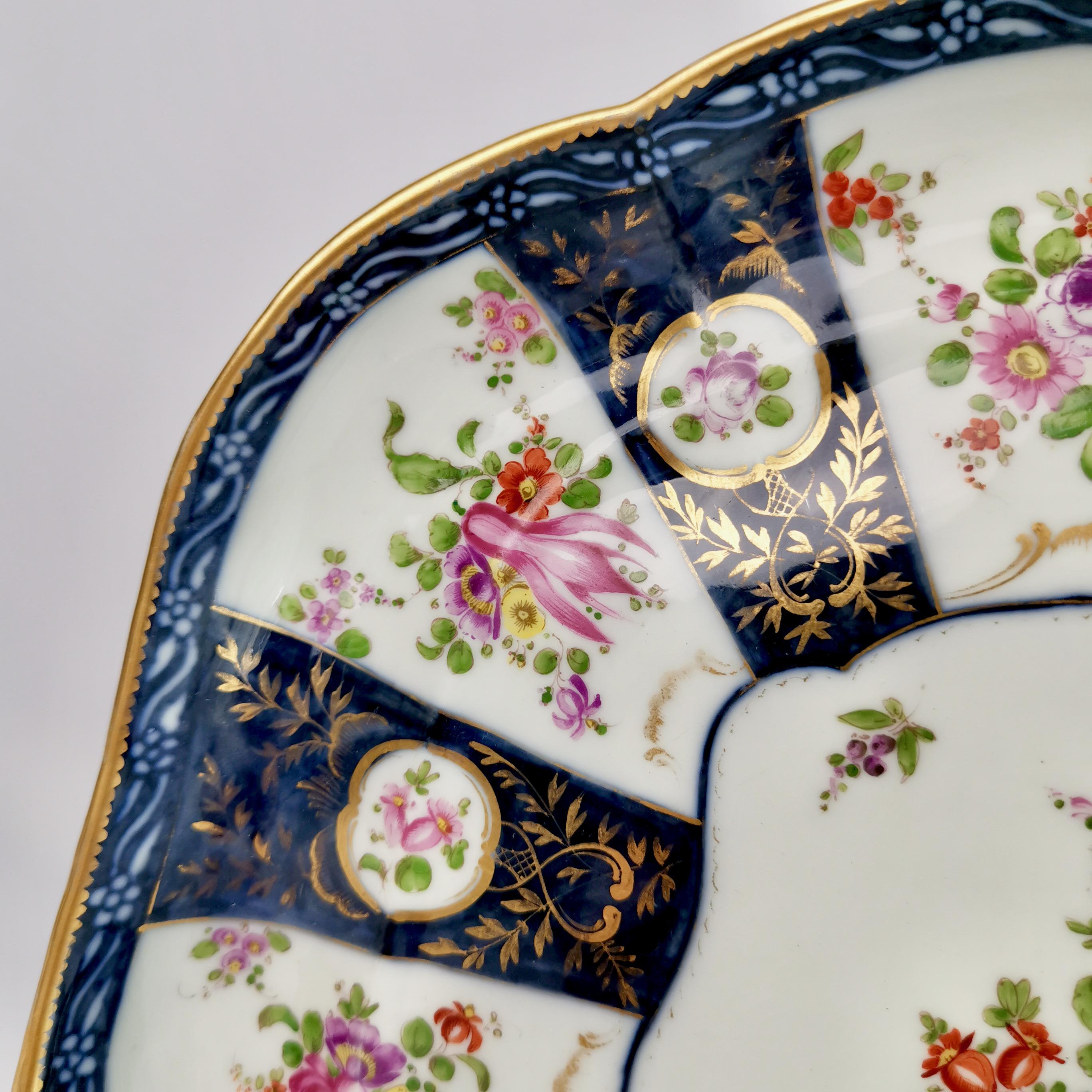Edmé Samson Porcelain Cabaret Tray, Worcester Style Blue with Flowers, 19th C In Good Condition For Sale In London, GB