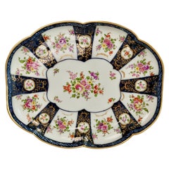 Bandeja cabaret de porcelana Edmé Samson, estilo Worcester azul con flores, S. XIX