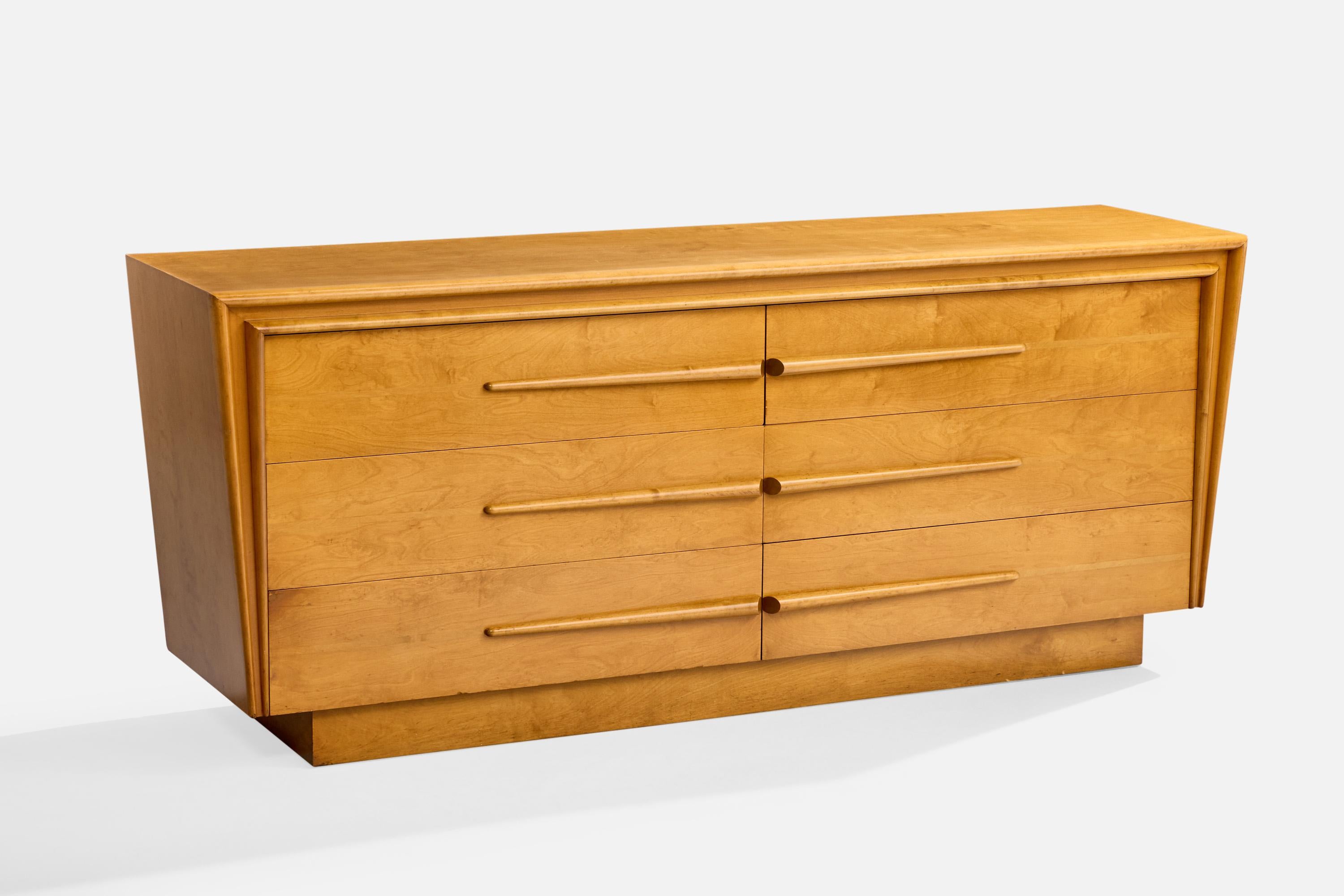 Comò in betulla progettato e realizzato dal designer americano Edmond J. Spence e prodotto in Svezia, anni '50 circa.

Dimensioni complessive (pollici): 32.0 
