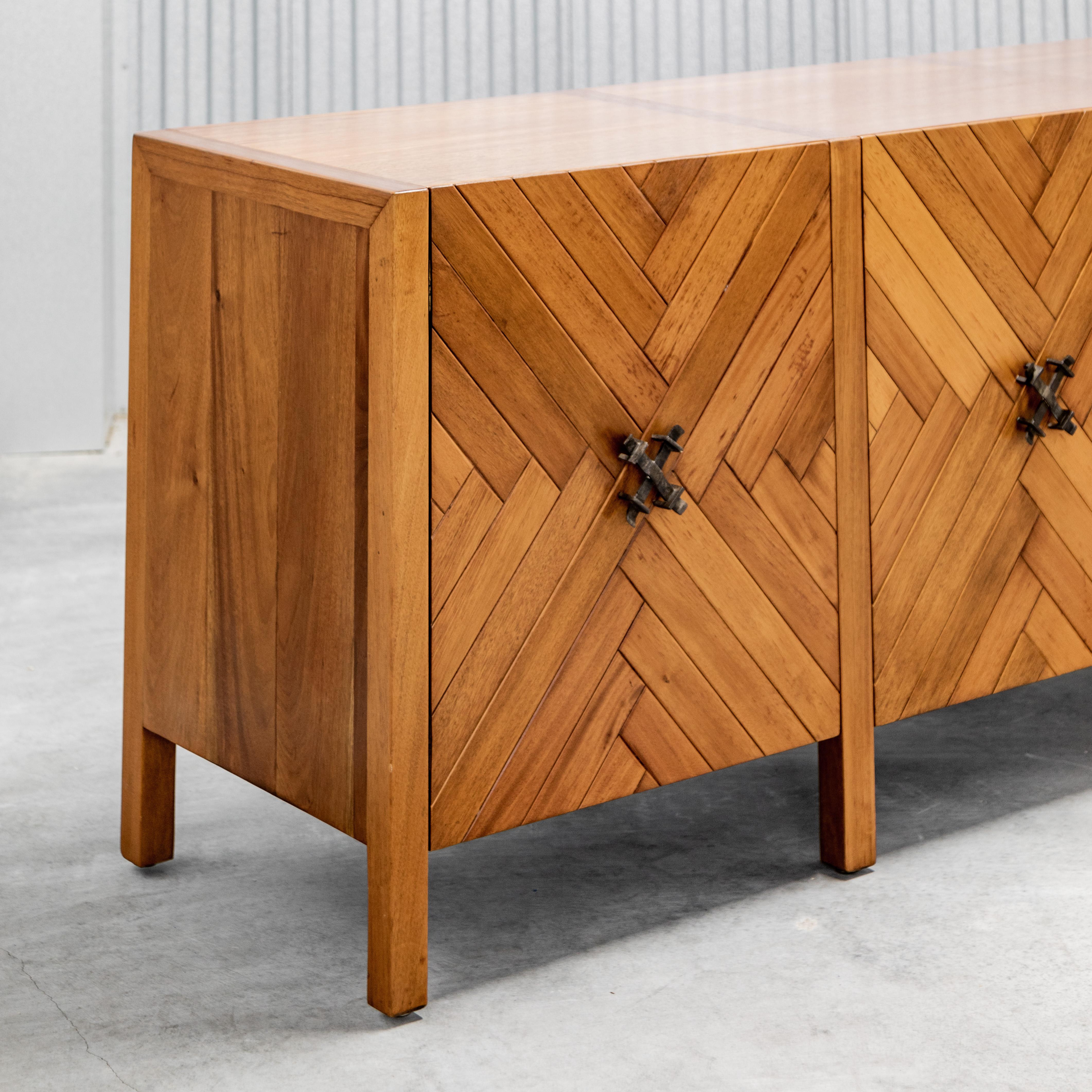 Edmond J. Spence  Credenza intarsiata 3