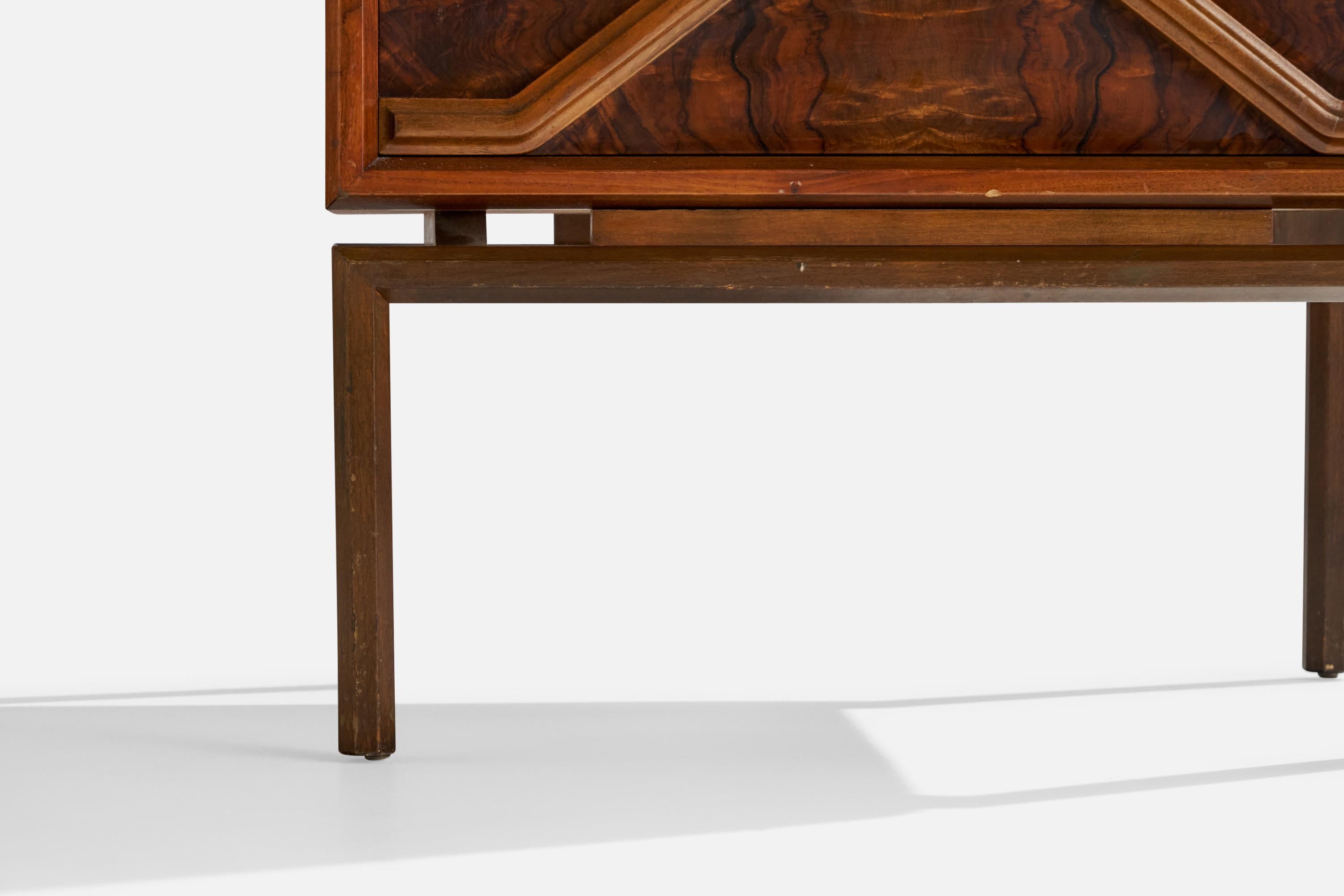 Edmond J. Spence, Nightstands, Rosewood, Sweden, 1950s In Good Condition For Sale In High Point, NC