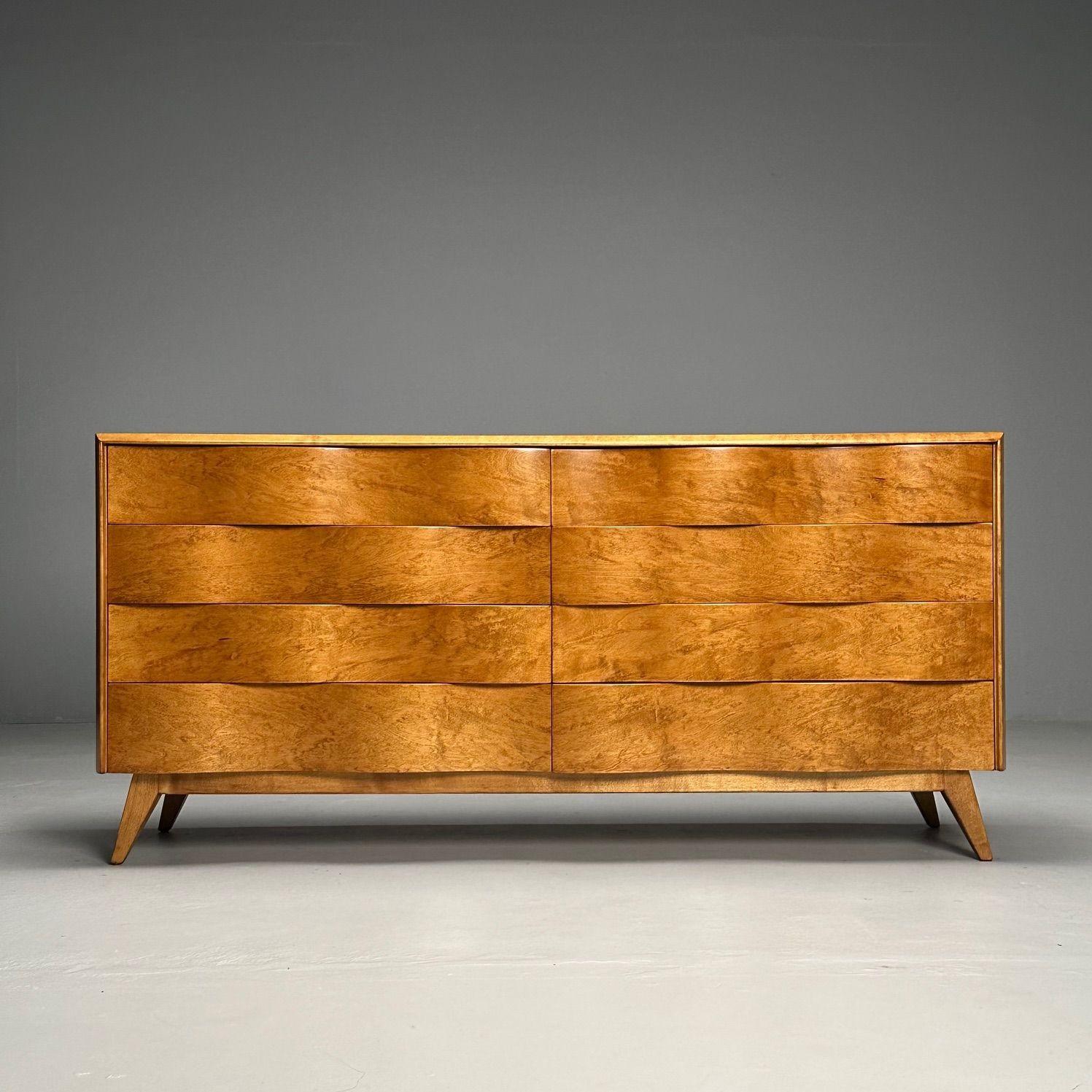 Edmond J Spence, Swedish Mid-Century Modern, Wave Dresser, Maple, 1950s In Good Condition In Manhasset, NY
