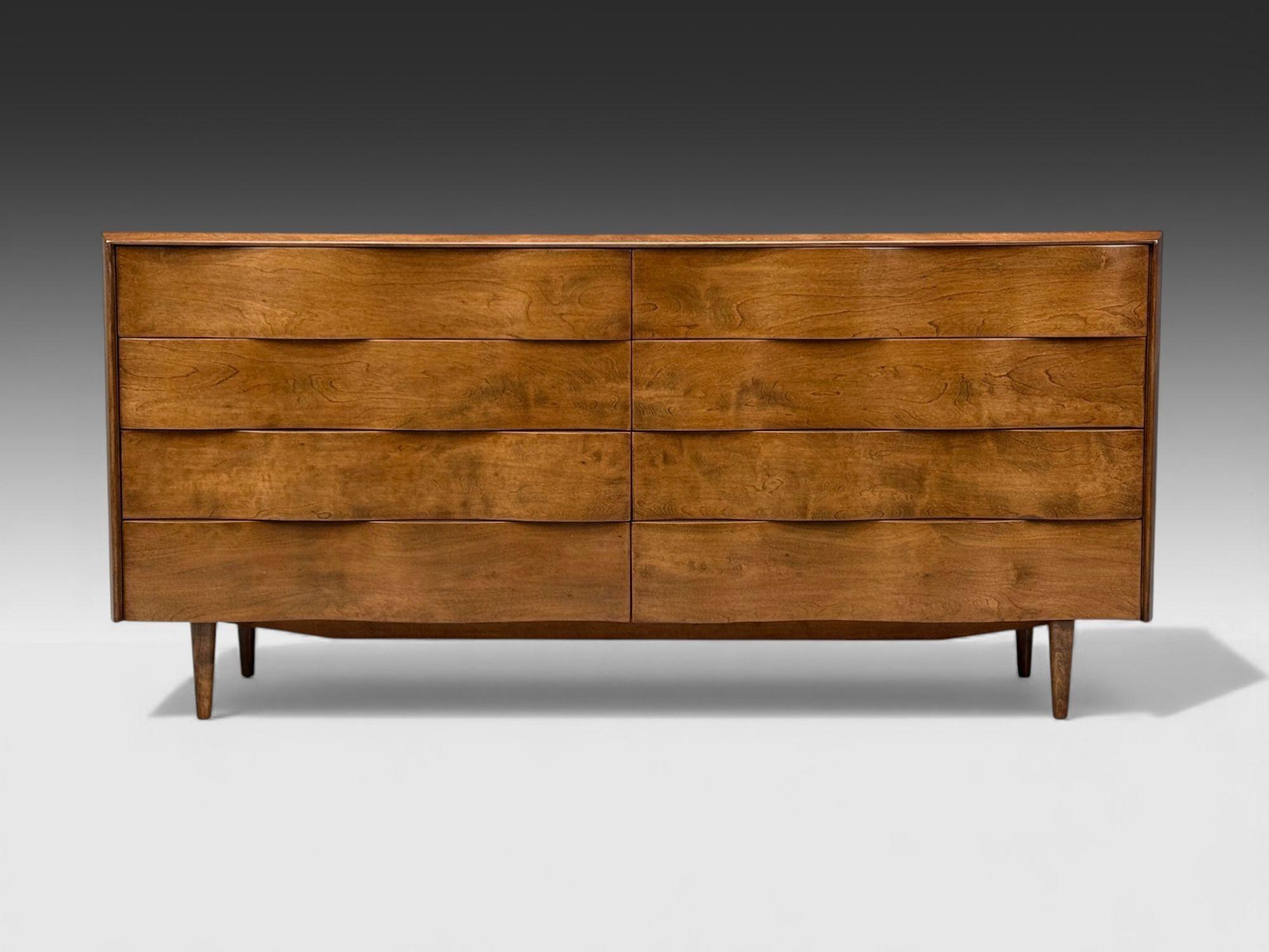 Mid-Century Modern Edmond J Spence, Swedish Modern, Maple, Rare Wave Dresser, 1950s en vente