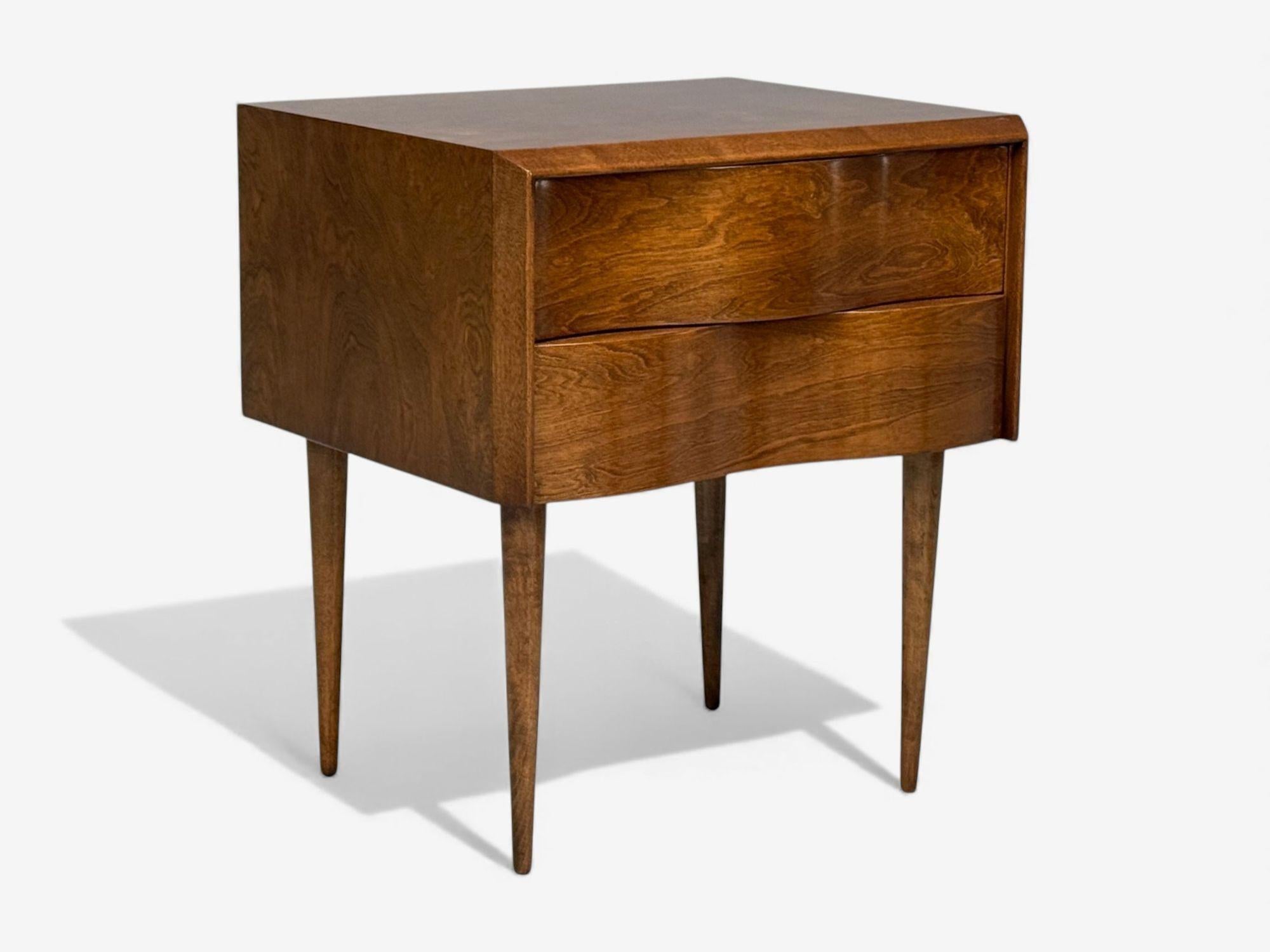 Edmond J Spence, Swedish Modern, Maple, Rare Wave Nightstands, 1950s en Bueno estado para la venta en Manhasset, NY