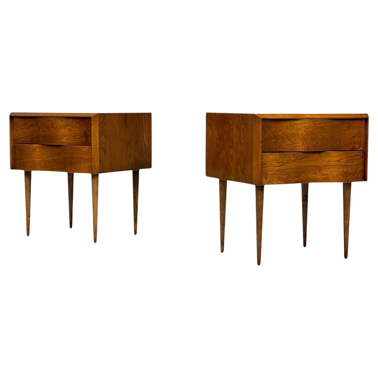 Edmond J Spence, Swedish Modern, Maple, Rare Wave Nightstands, 1950s en venta