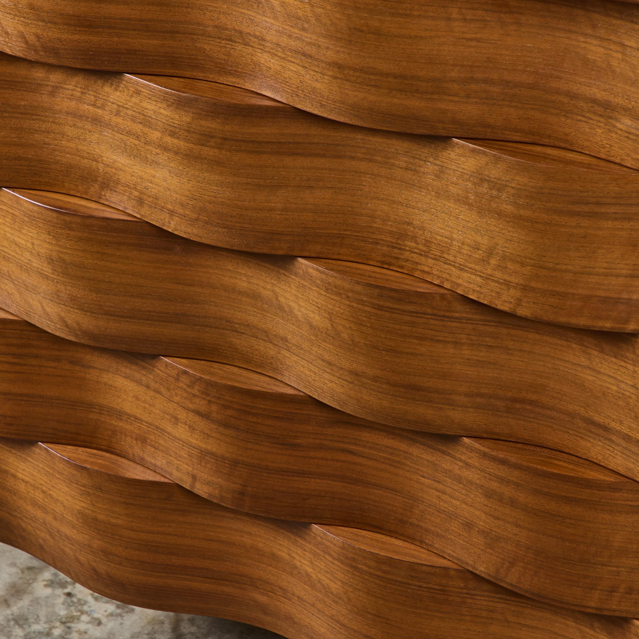 Cassettone Edmond J. Spence Wave Highboy in vendita 8