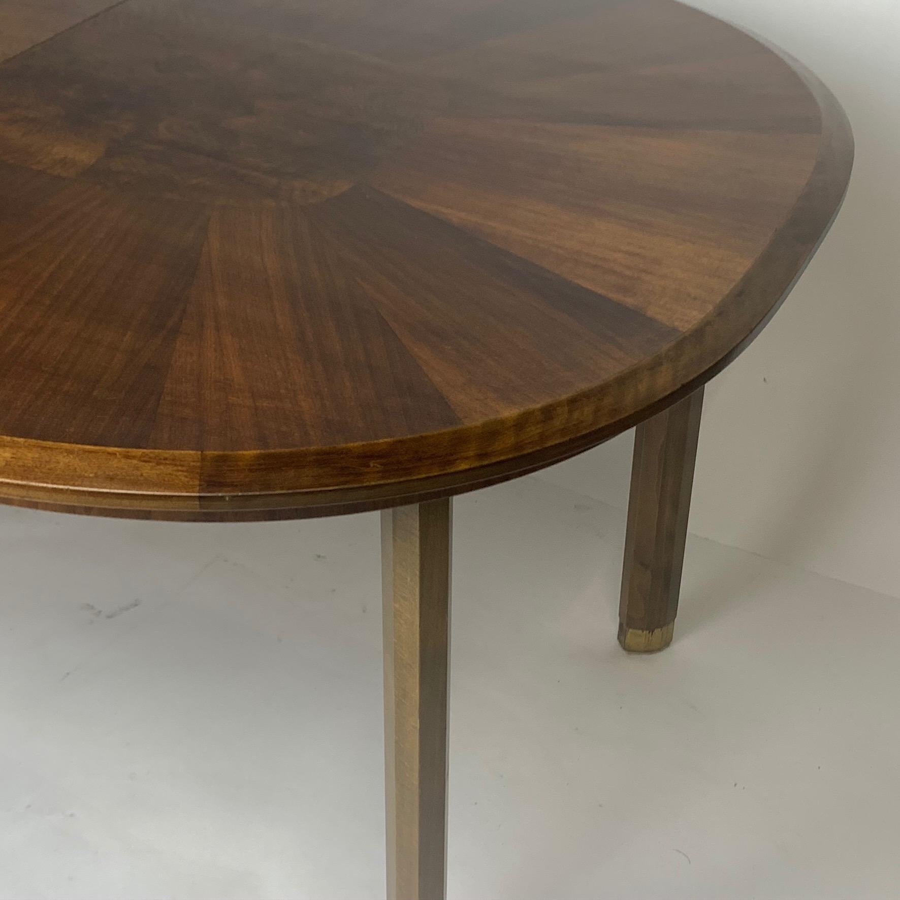 Edmond J. Spence Mixed Wood Oval Extension Dining Table w Burled Elm & Walnut y In Good Condition In Hudson, NY