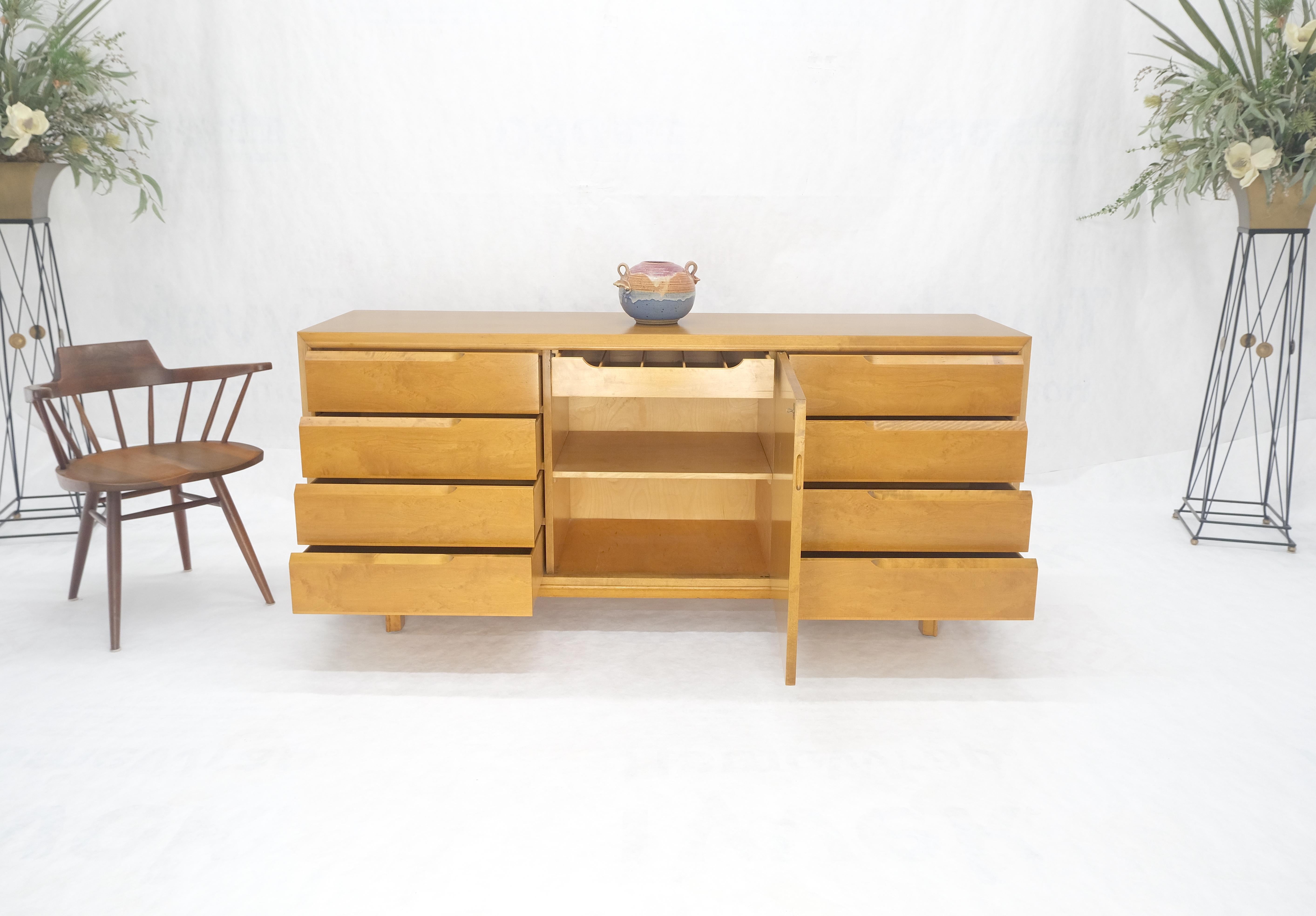 Edmond Spence 9 Cajones Abedul Rubio Sueco Mid Century Modern Dresser Credenza en venta 6