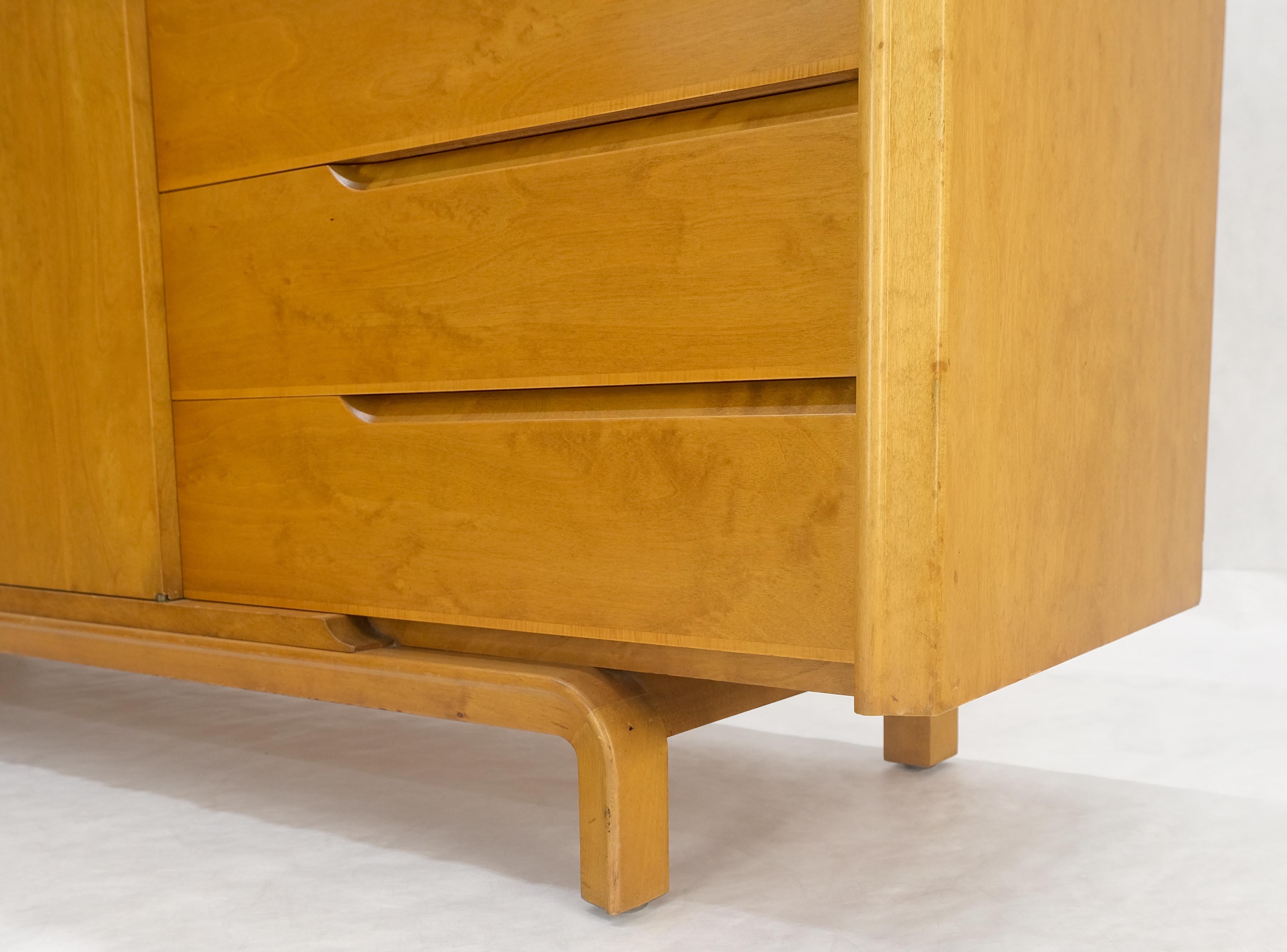 Edmond Spence 9 Cajones Abedul Rubio Sueco Mid Century Modern Dresser Credenza en venta 2