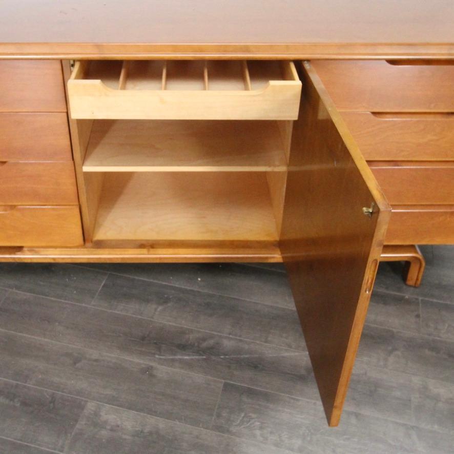 Edmond Spence Credenza In Good Condition For Sale In New London, CT