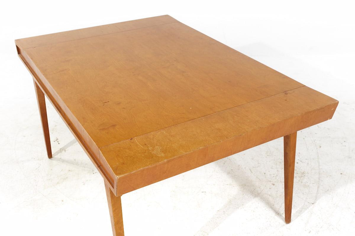 Late 20th Century Edmond Spence Mid Century Birch Expanding Dining Table with 2 Leaves For Sale