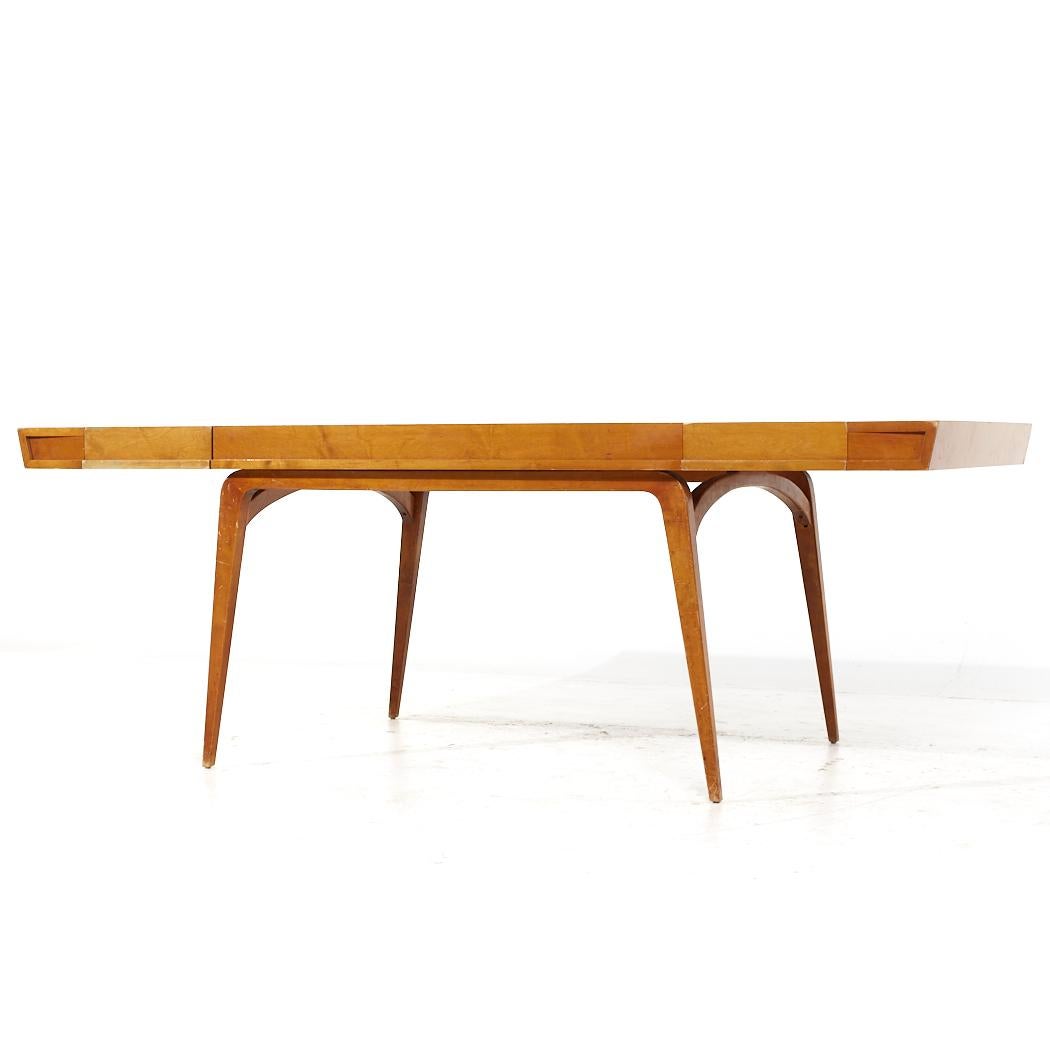 Edmond Spence Mid Century Birch Expanding Dining Table with 2 Leaves For Sale 3